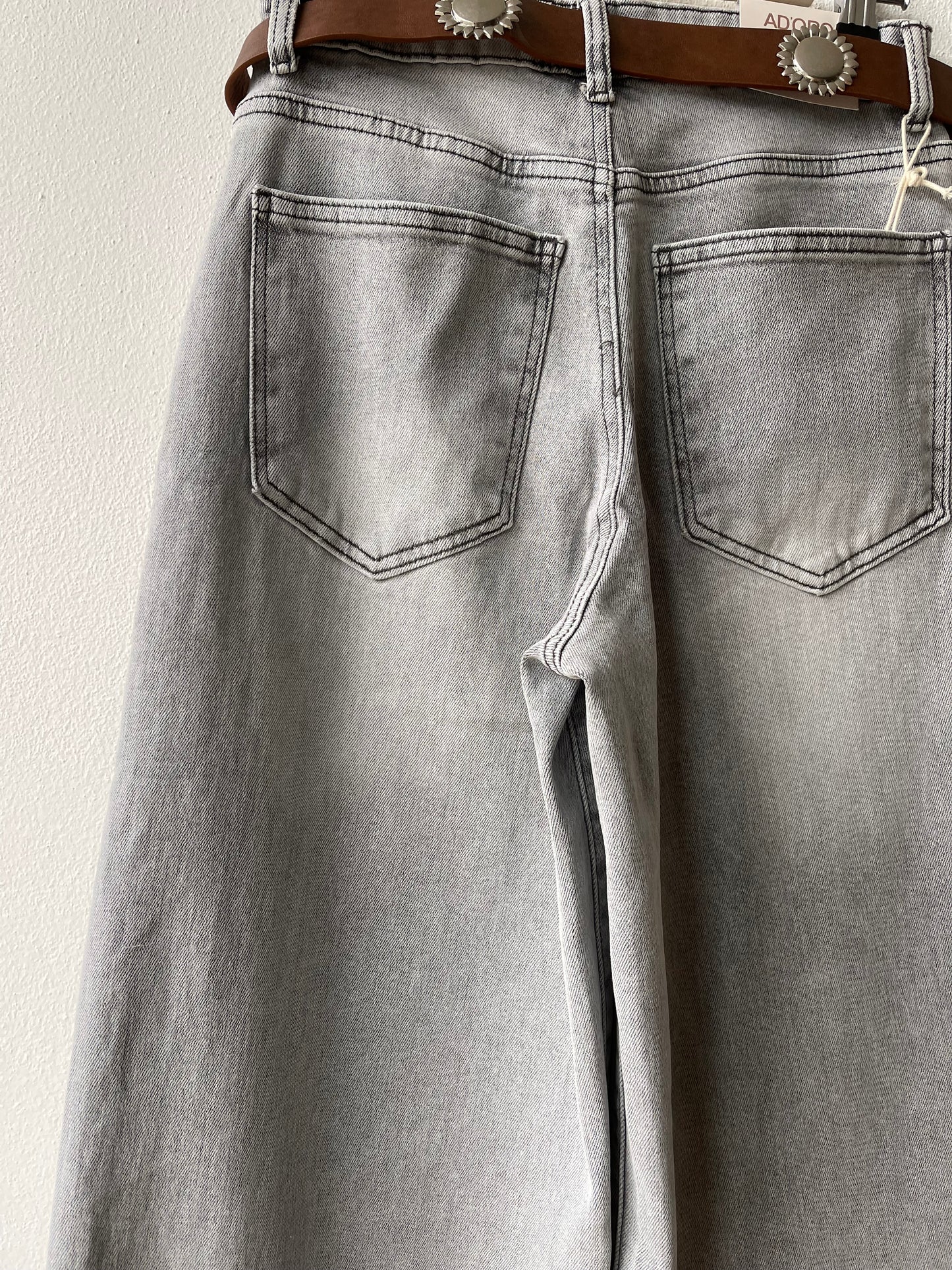 Mega baggy grey jeans