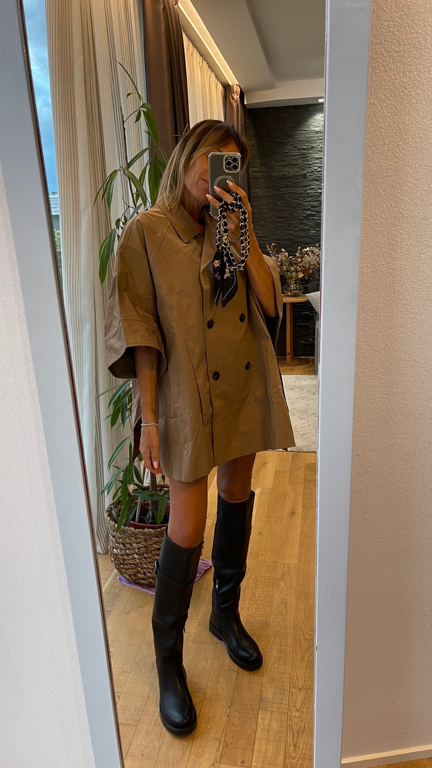 Trench poncho