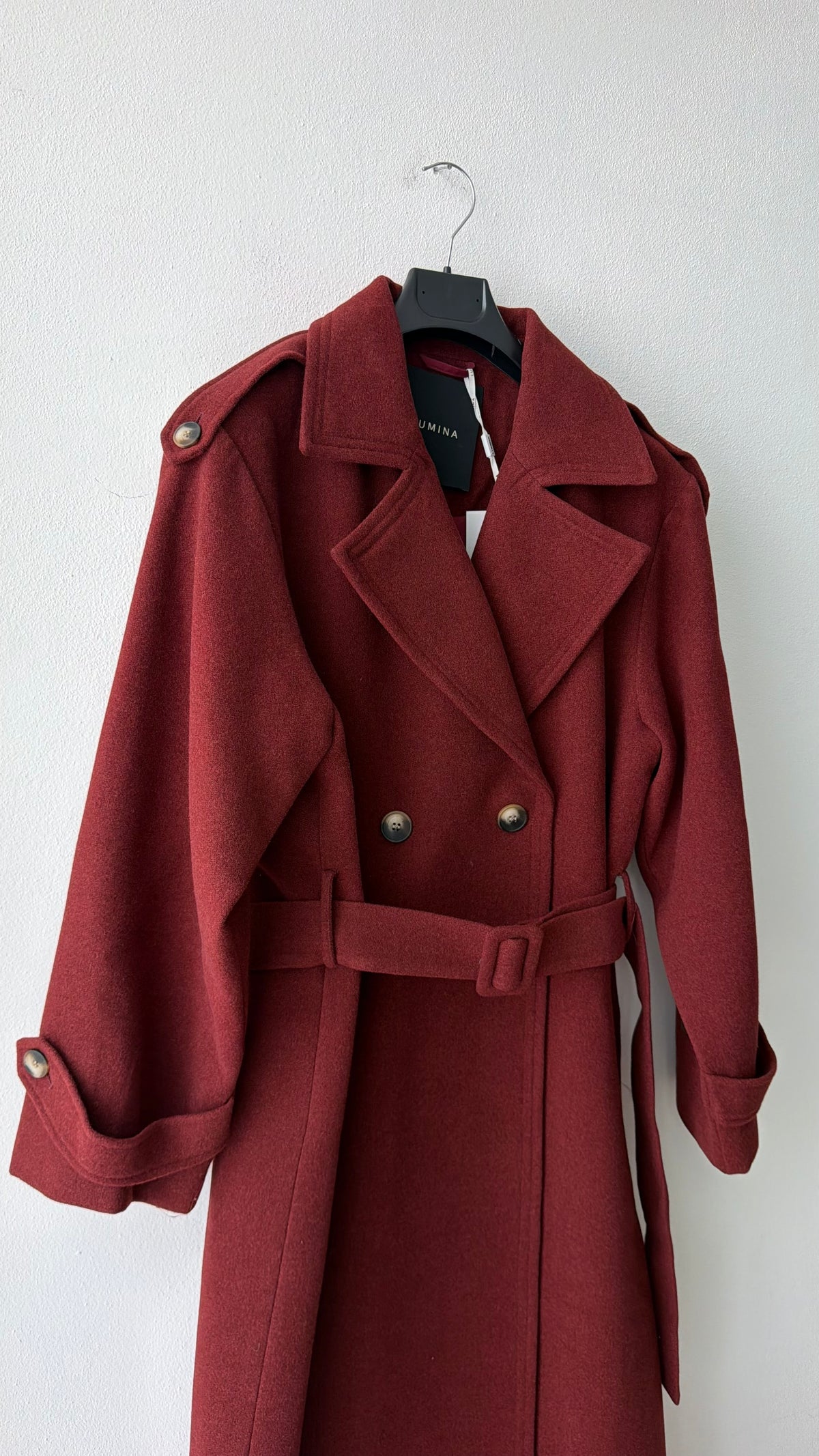 Cappotto lungo modello trench