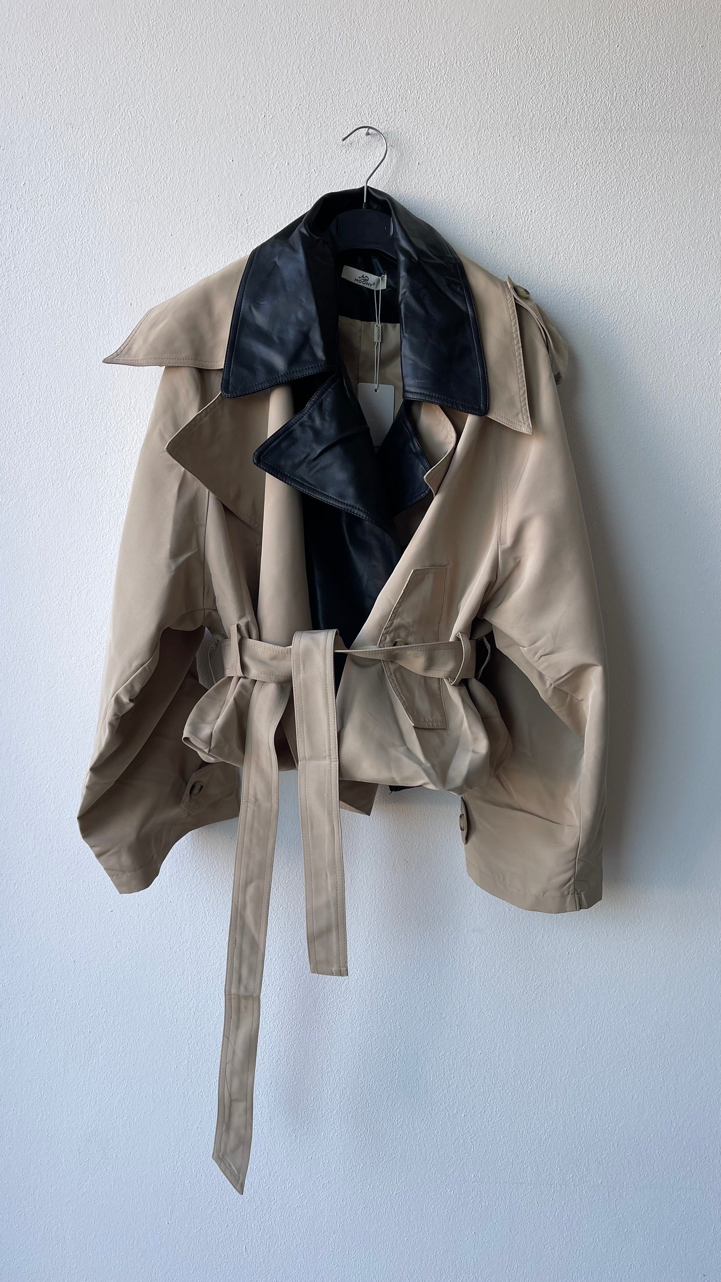 Trench dettaglio ecopelle