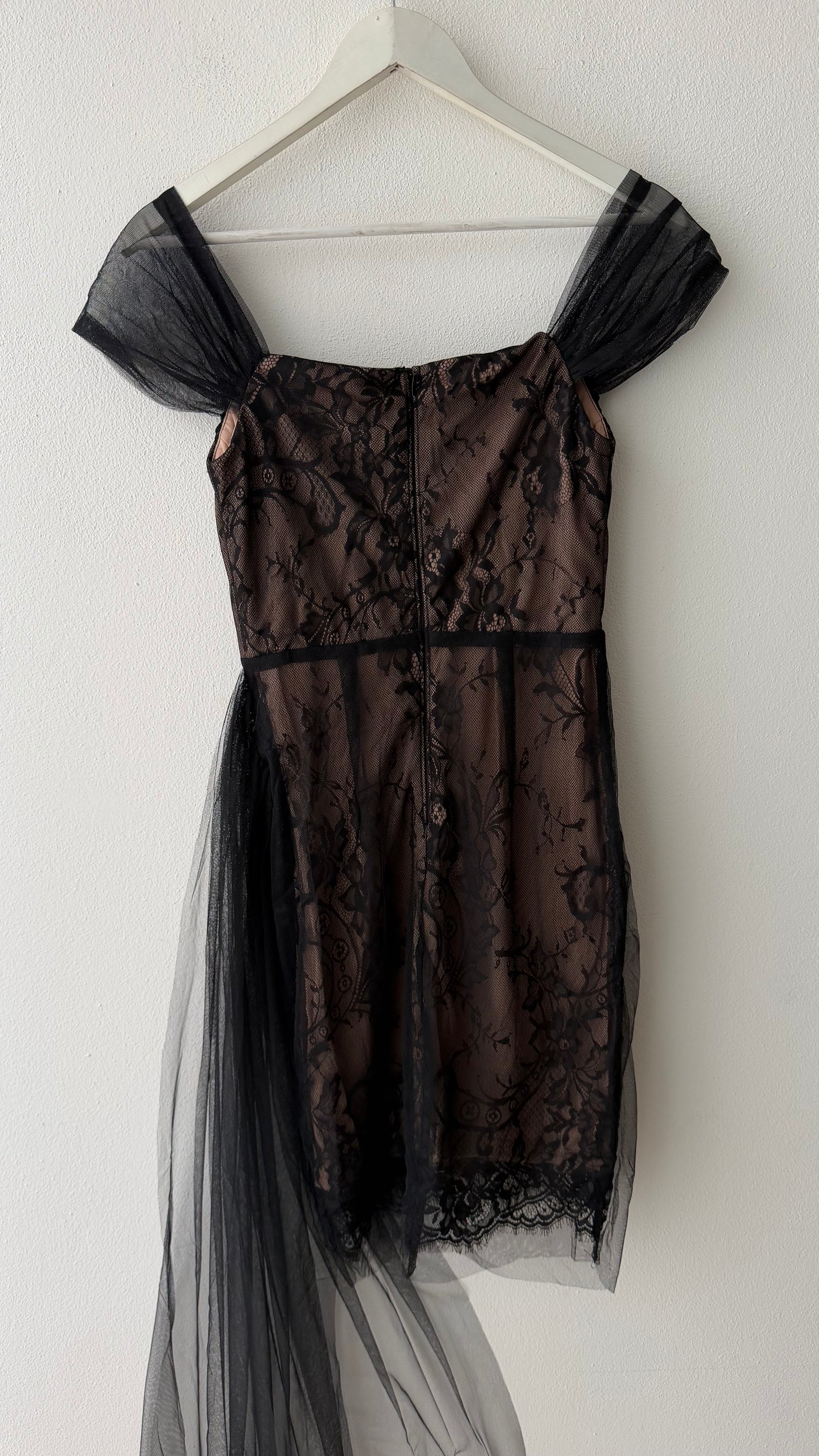 Abito pizzo nero nude
