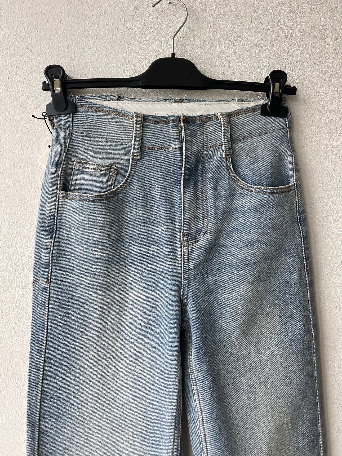 High waisted jeans