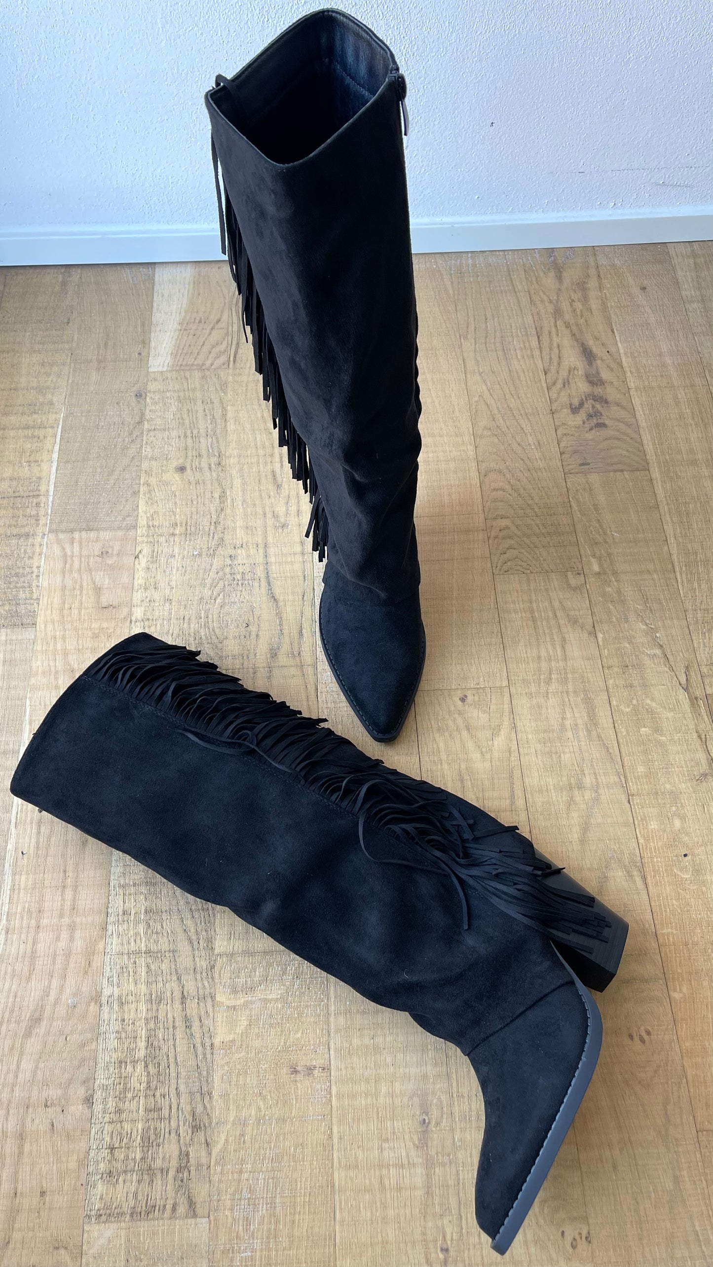 Texano nero con frange