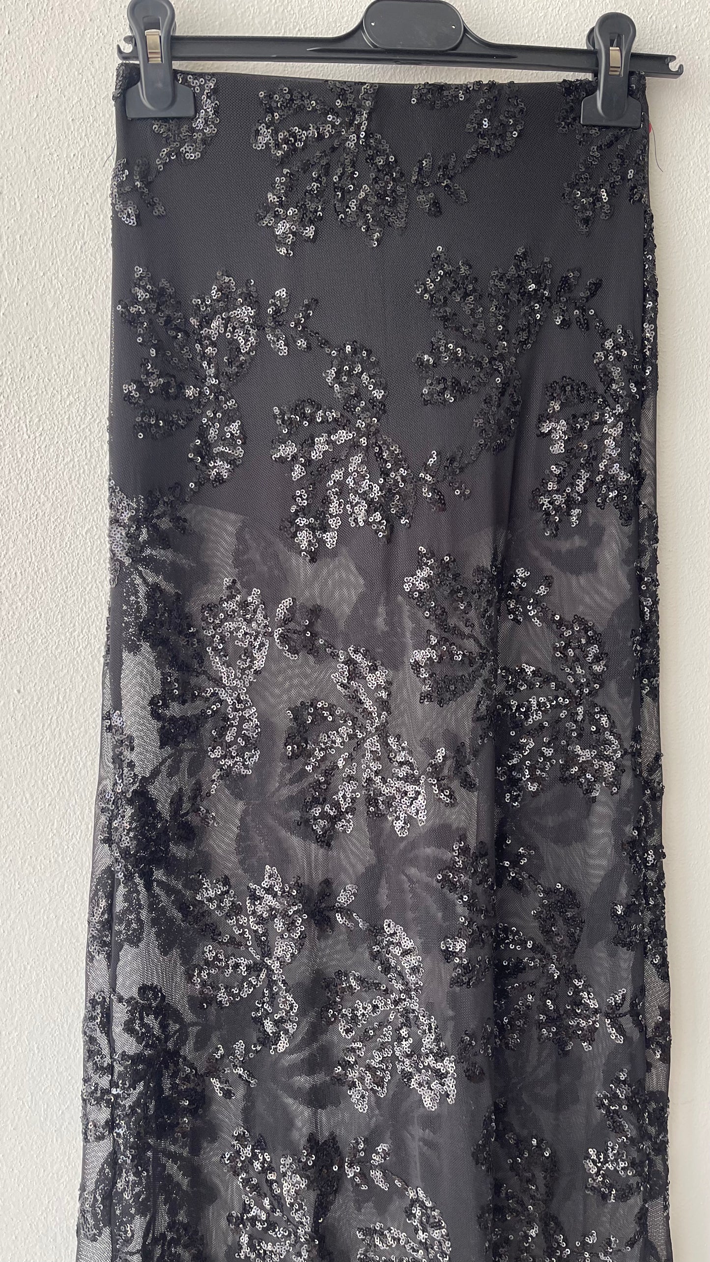 completo ricamato tulle