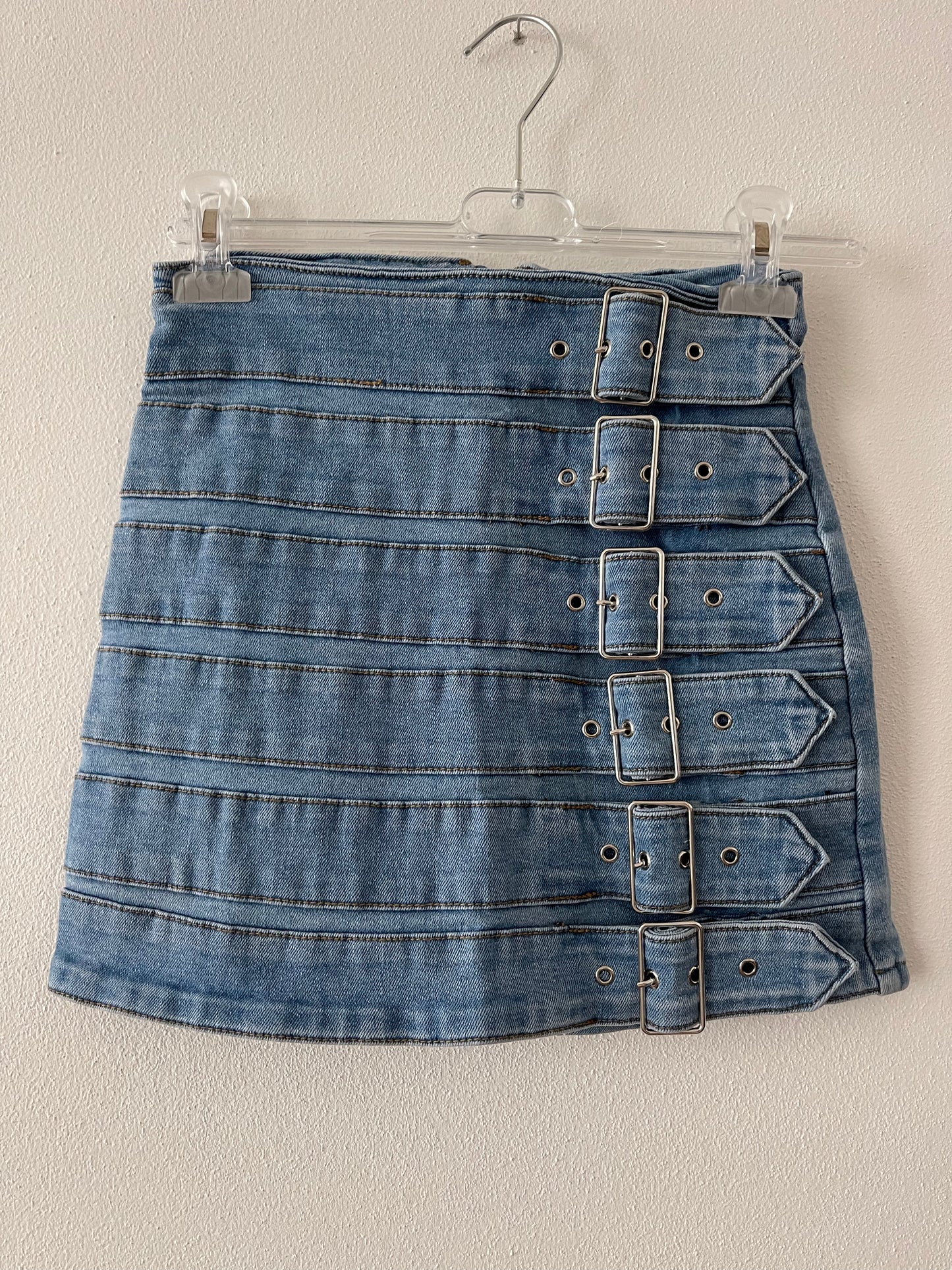Minigonna jeans fibbie