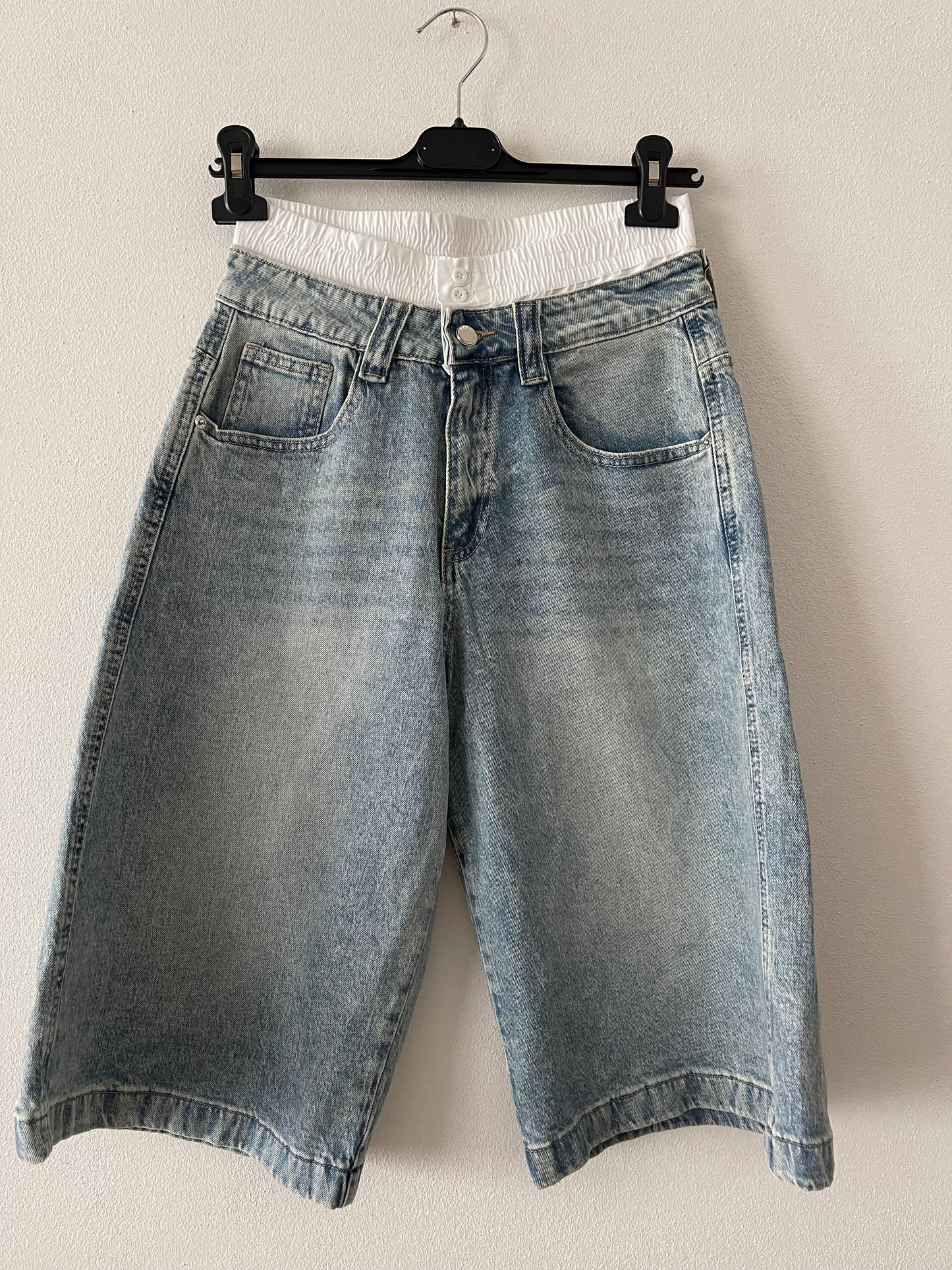 Bermuda jeans