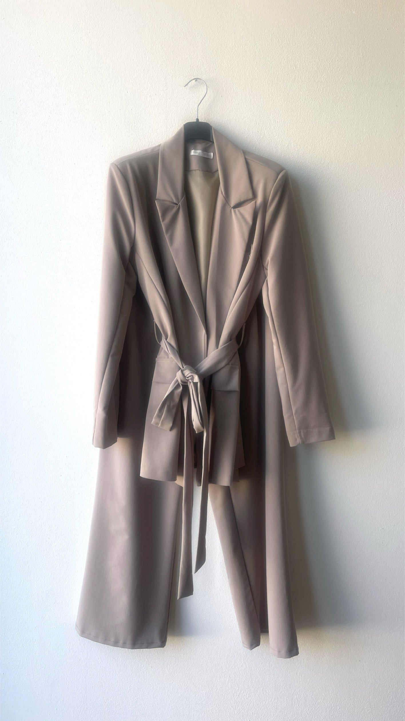 Tailleur tortora