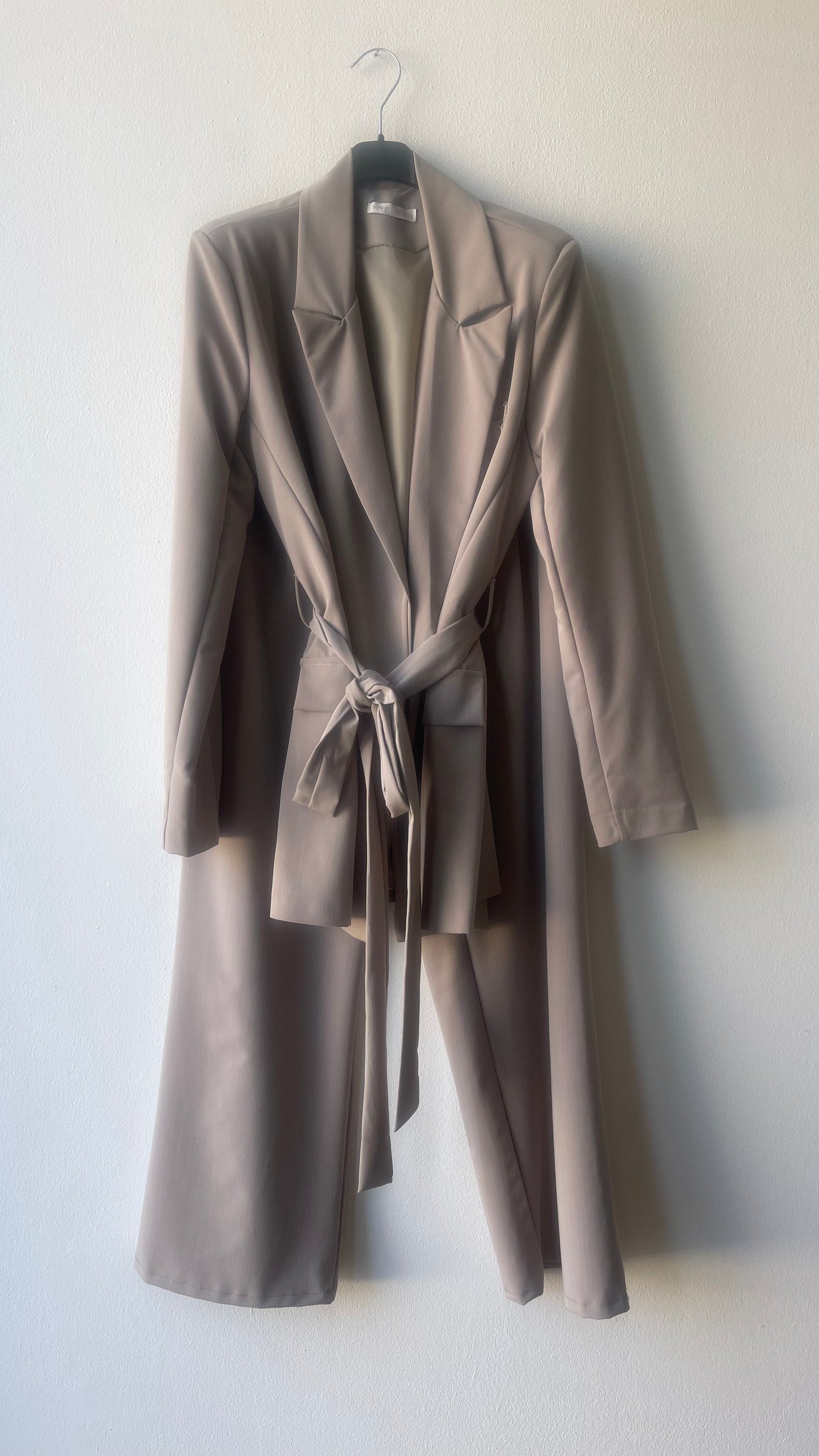 Tailleur tortora