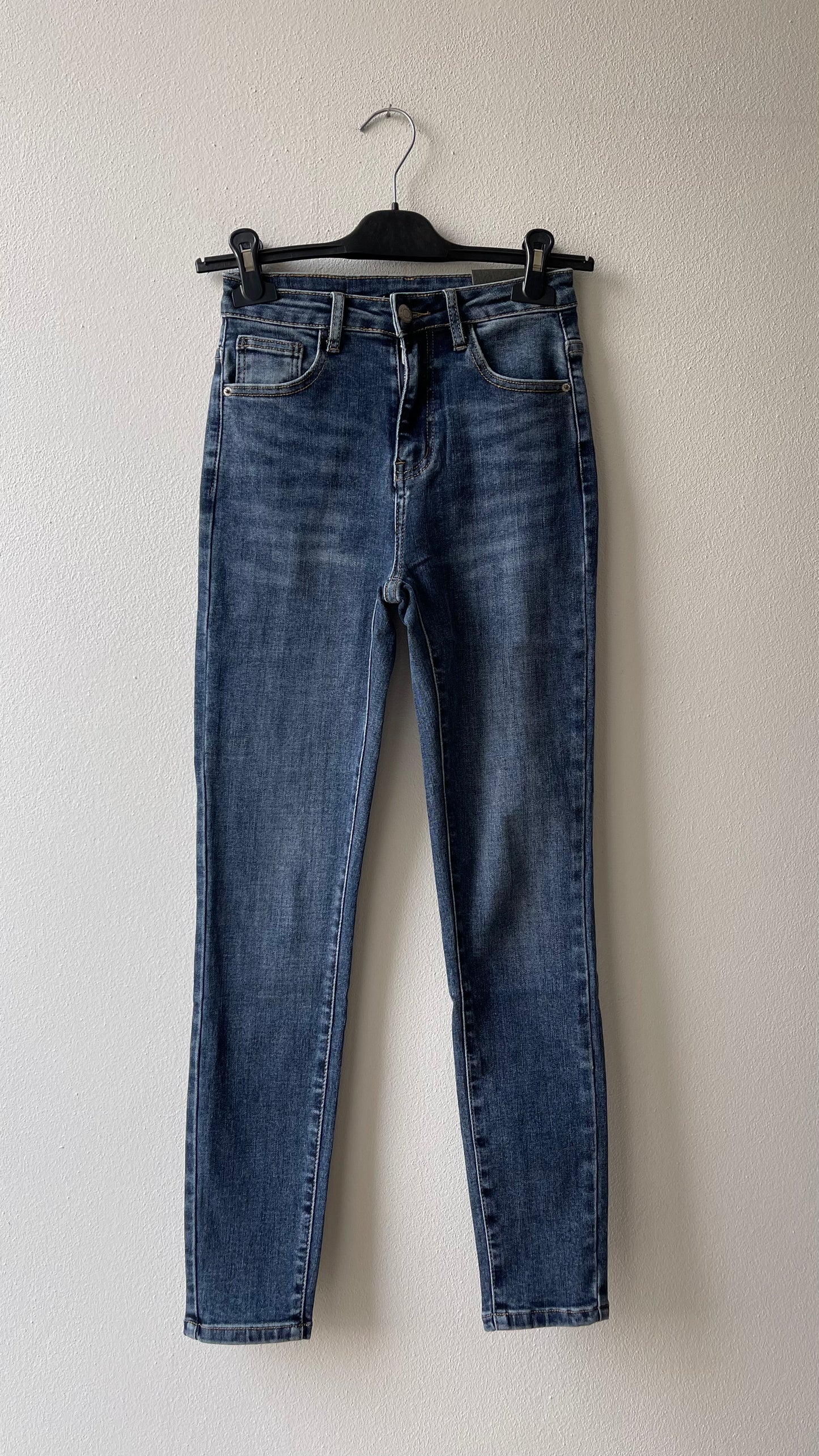 Skinny jeans