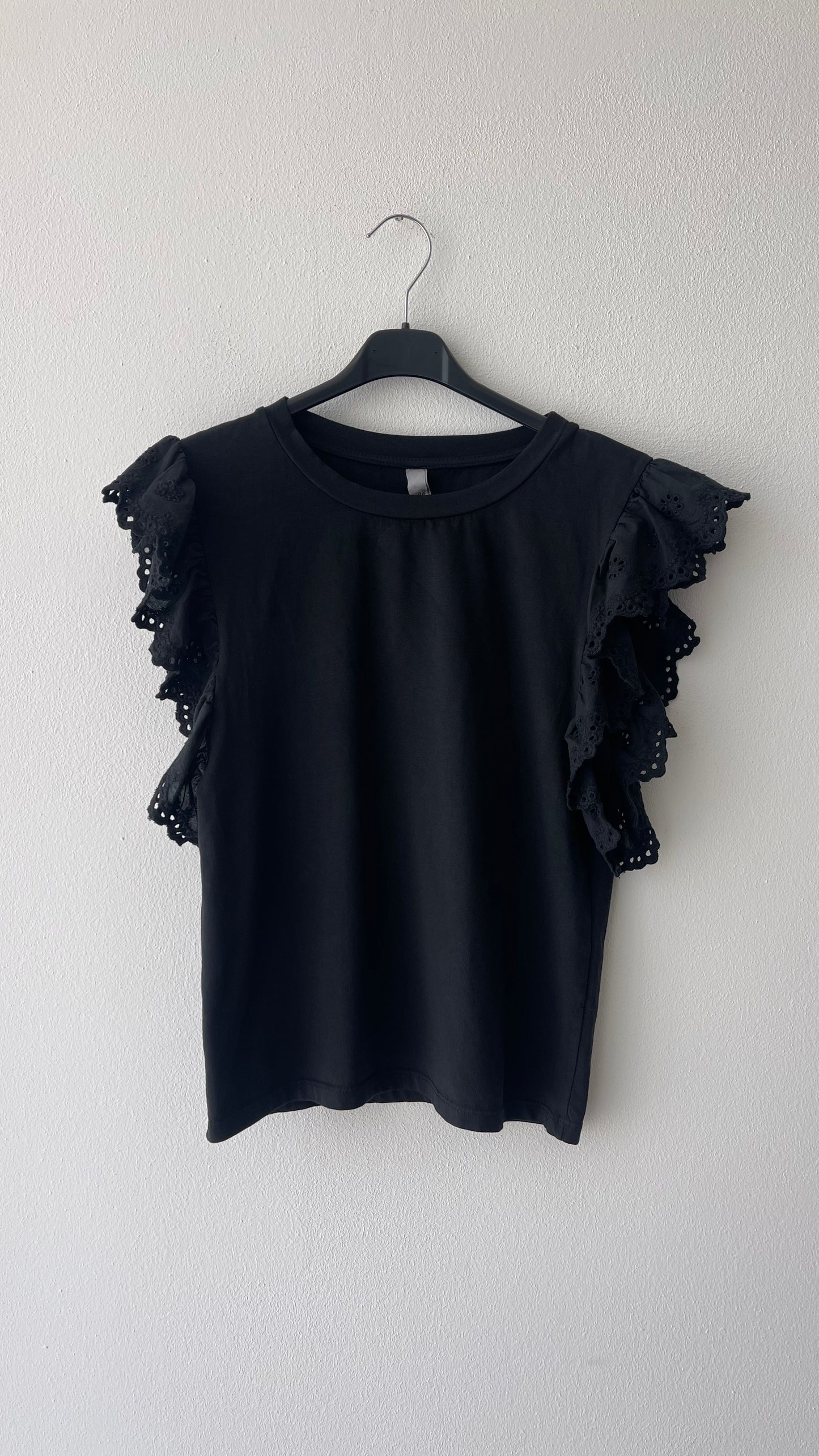 T-shirt manica sangallo