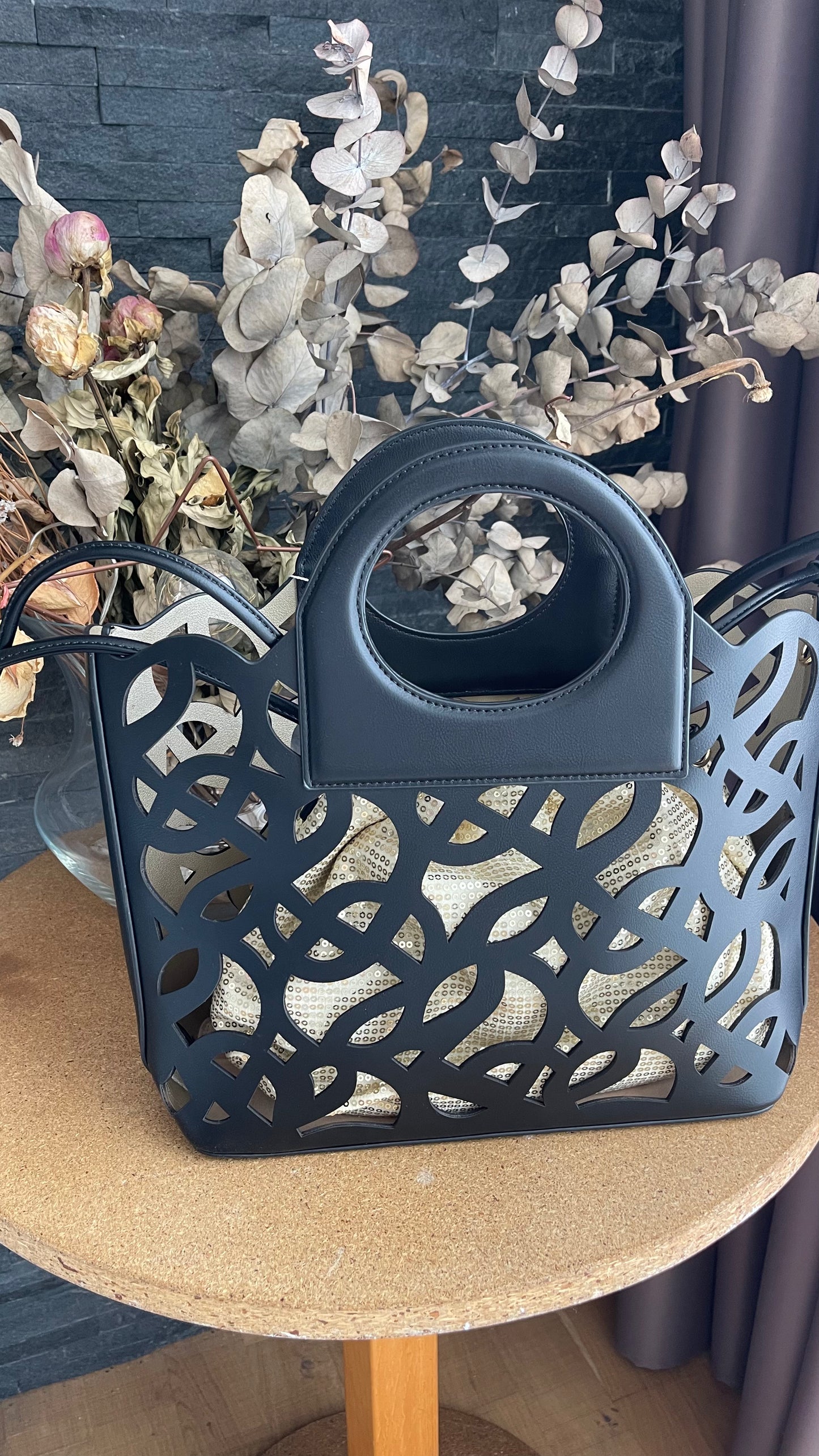 Borsa lavorata simil pizzo
