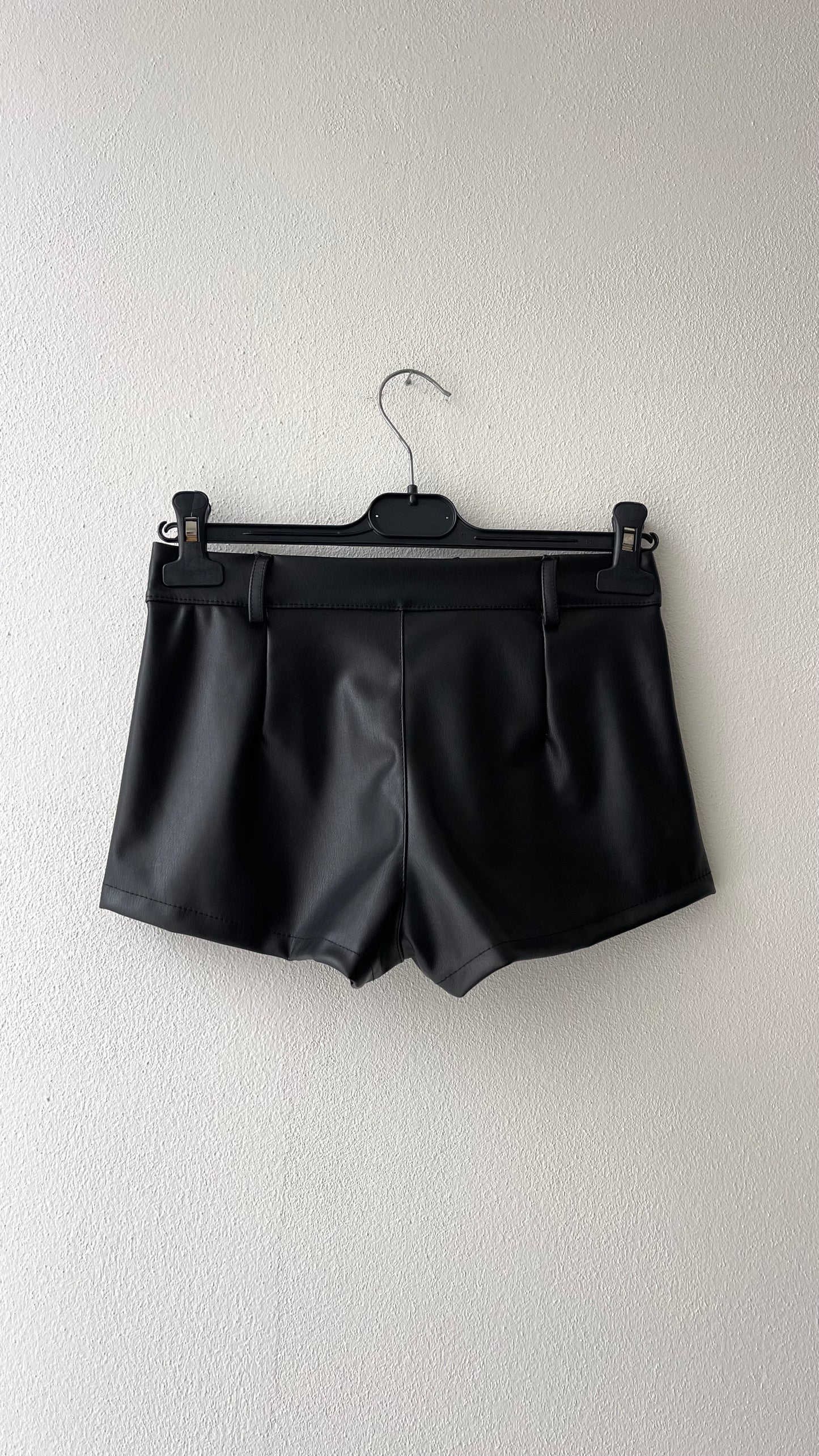Short culotte ecopelle