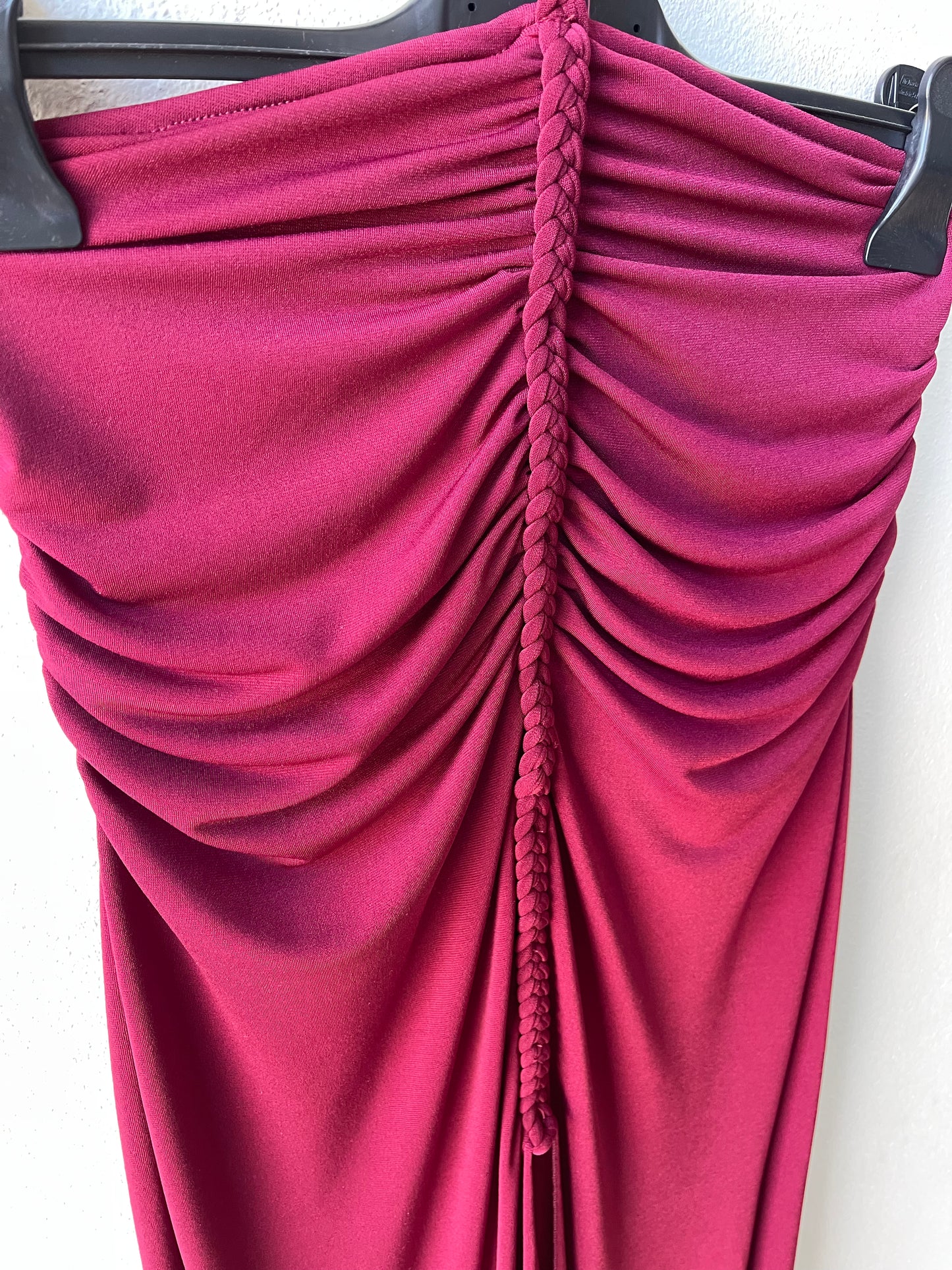 Abito bordeaux treccia