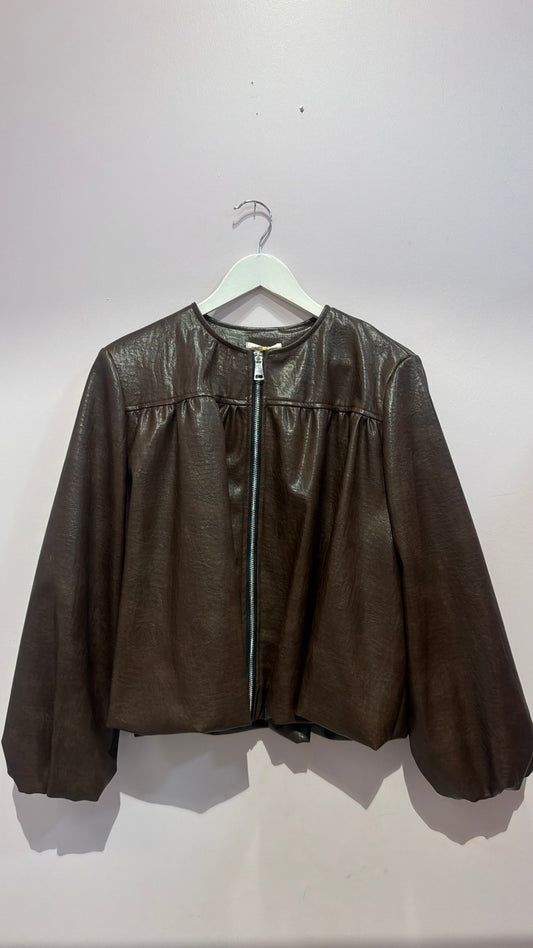 Giacca ecopelle collo chanel