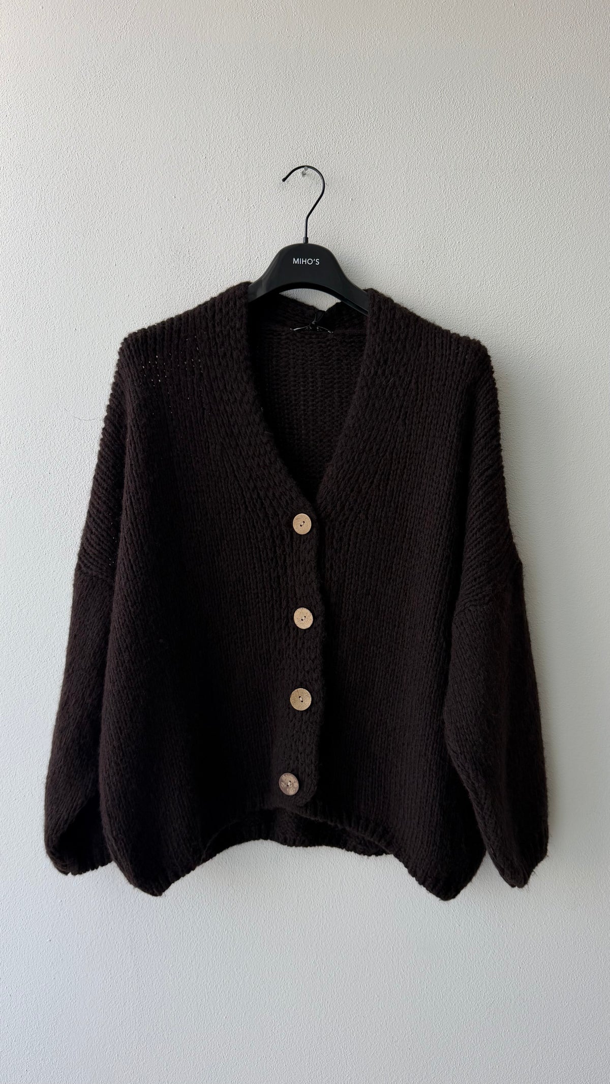 Cardigan bottoni legno
