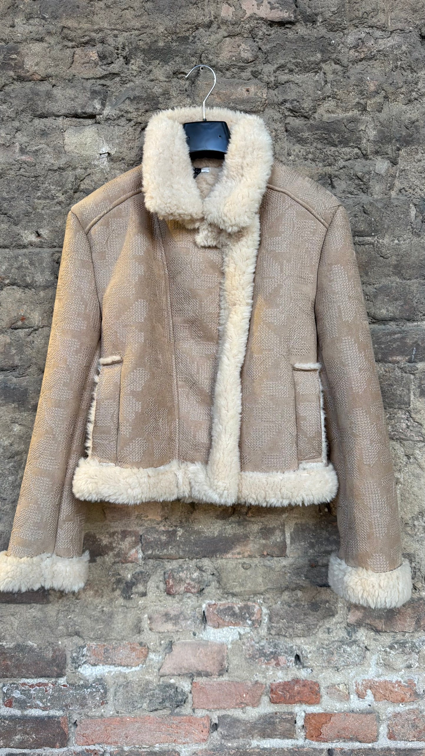 Giacca montone corto