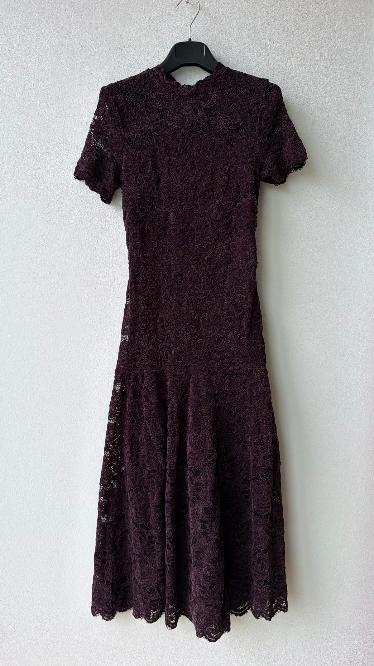 Abito pizzo bordeaux