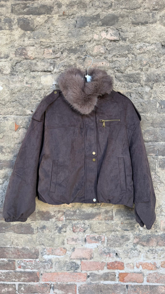 Bomber ecocamoscio pelo collo
