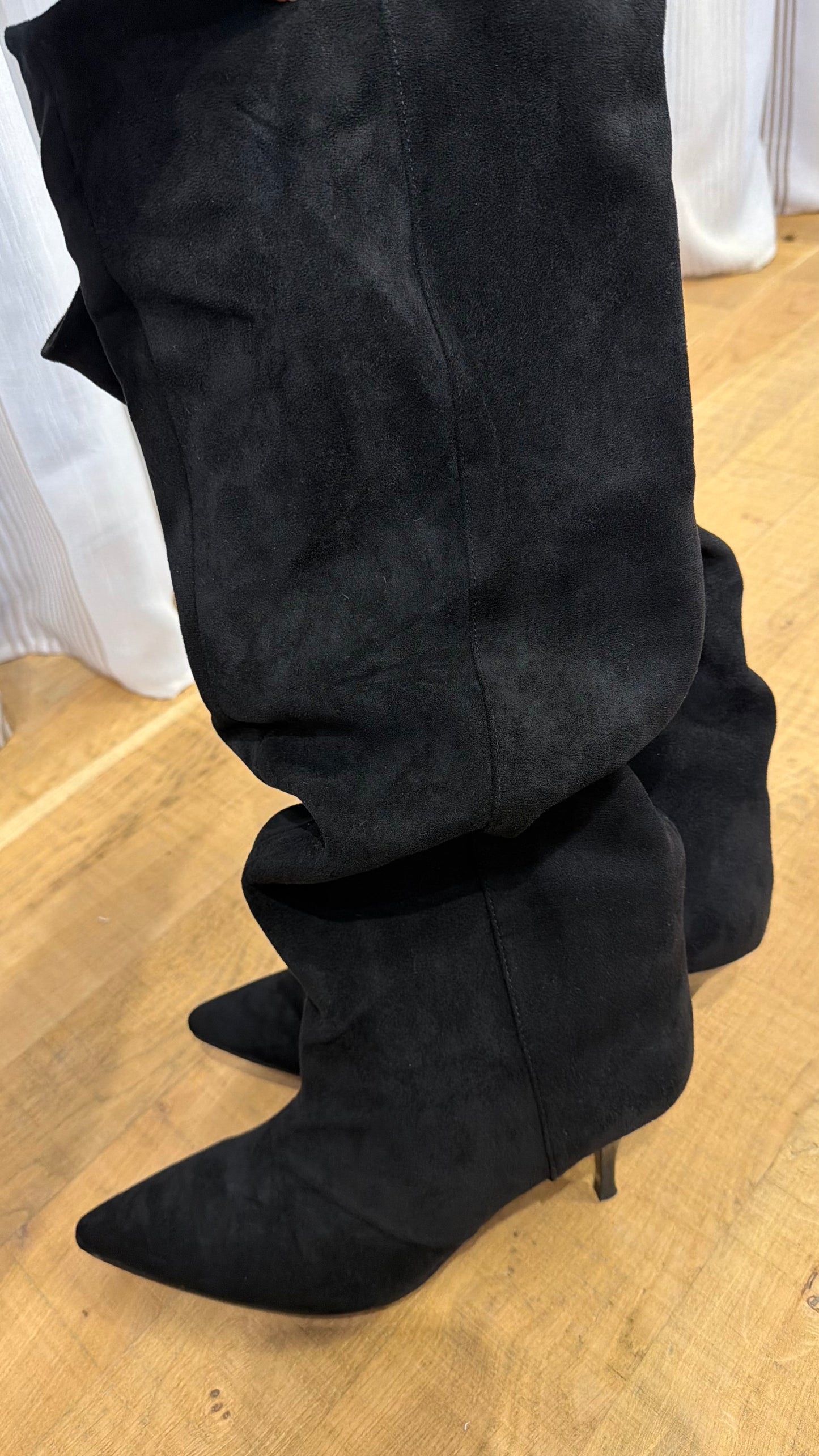 Stivale nero tacco 6cm