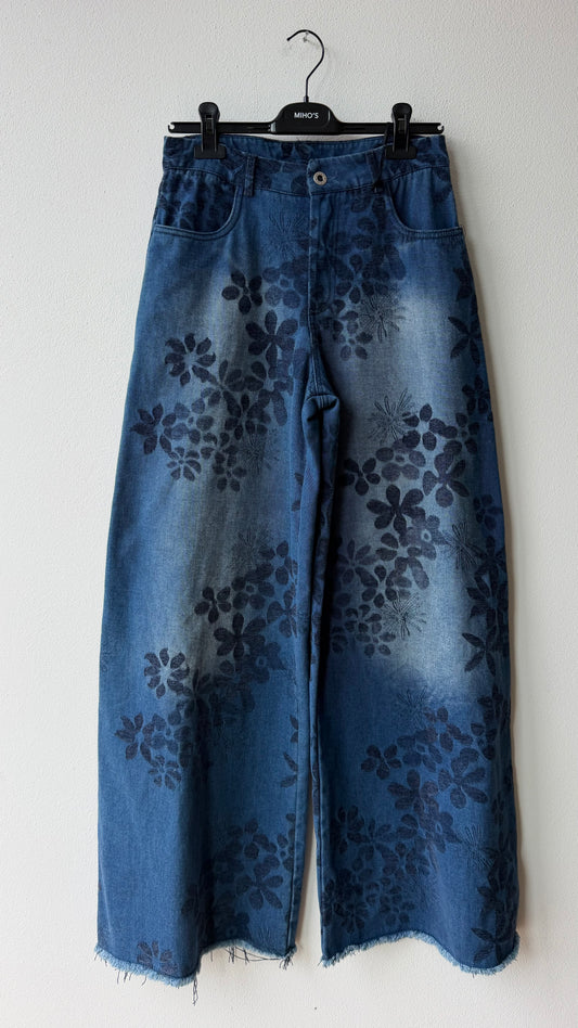 Jeans velvet flower