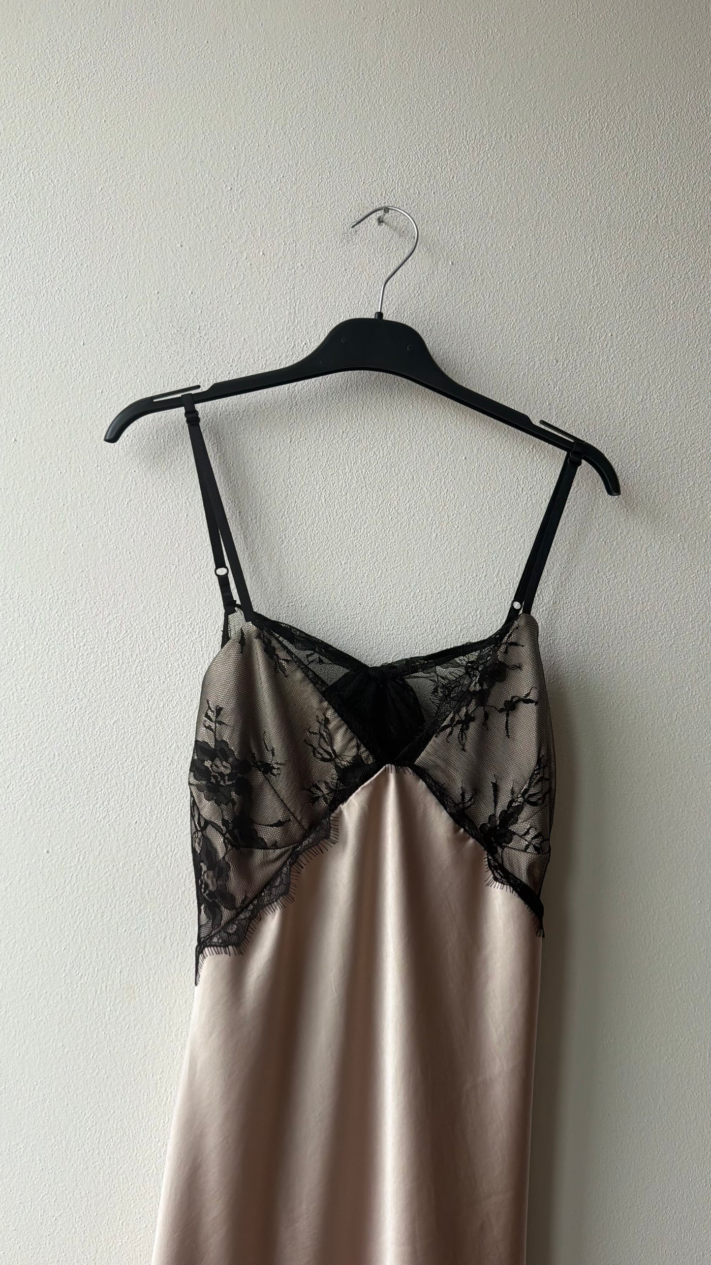 Abito sottoveste pizzo