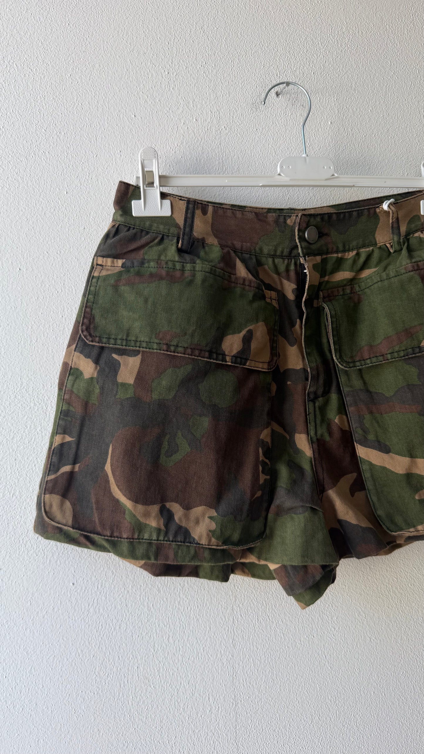 Gonna short militare
