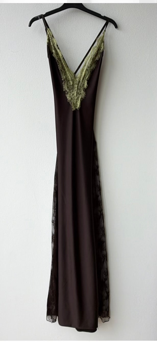 Abito lungo sottoveste pizzo