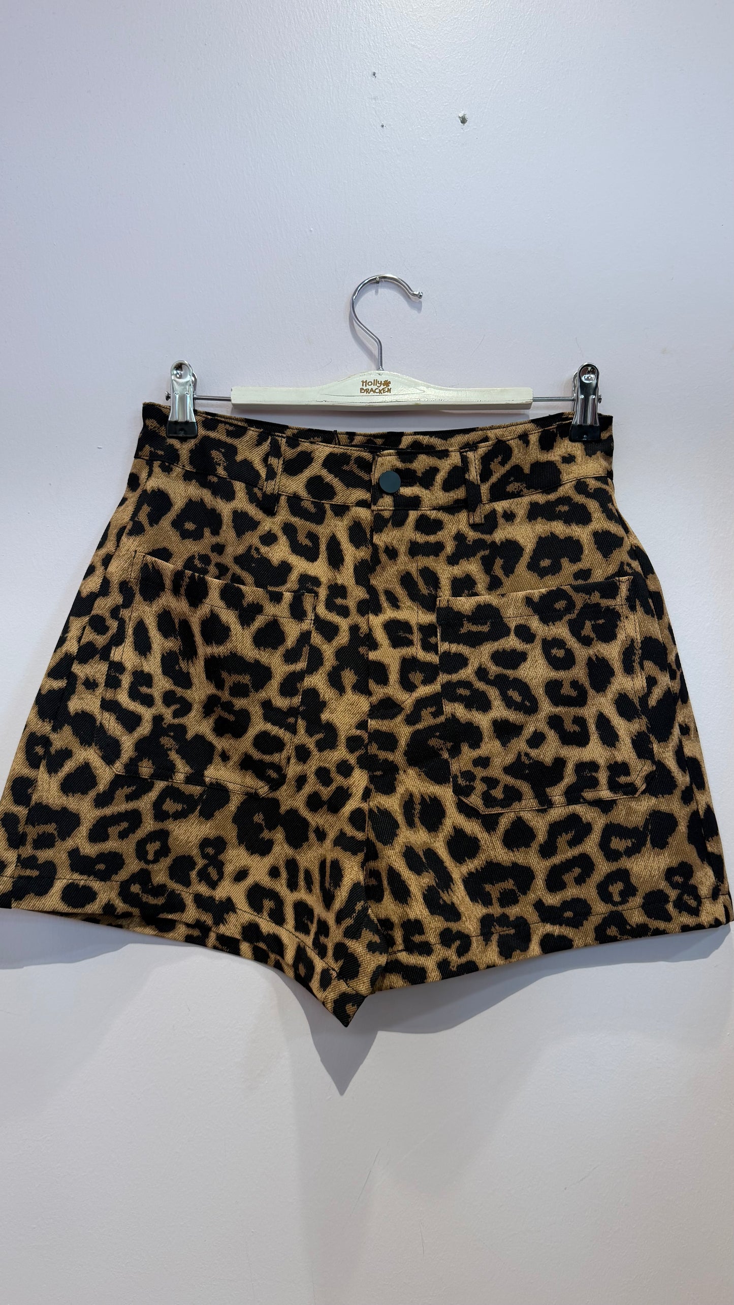 Short maculato
