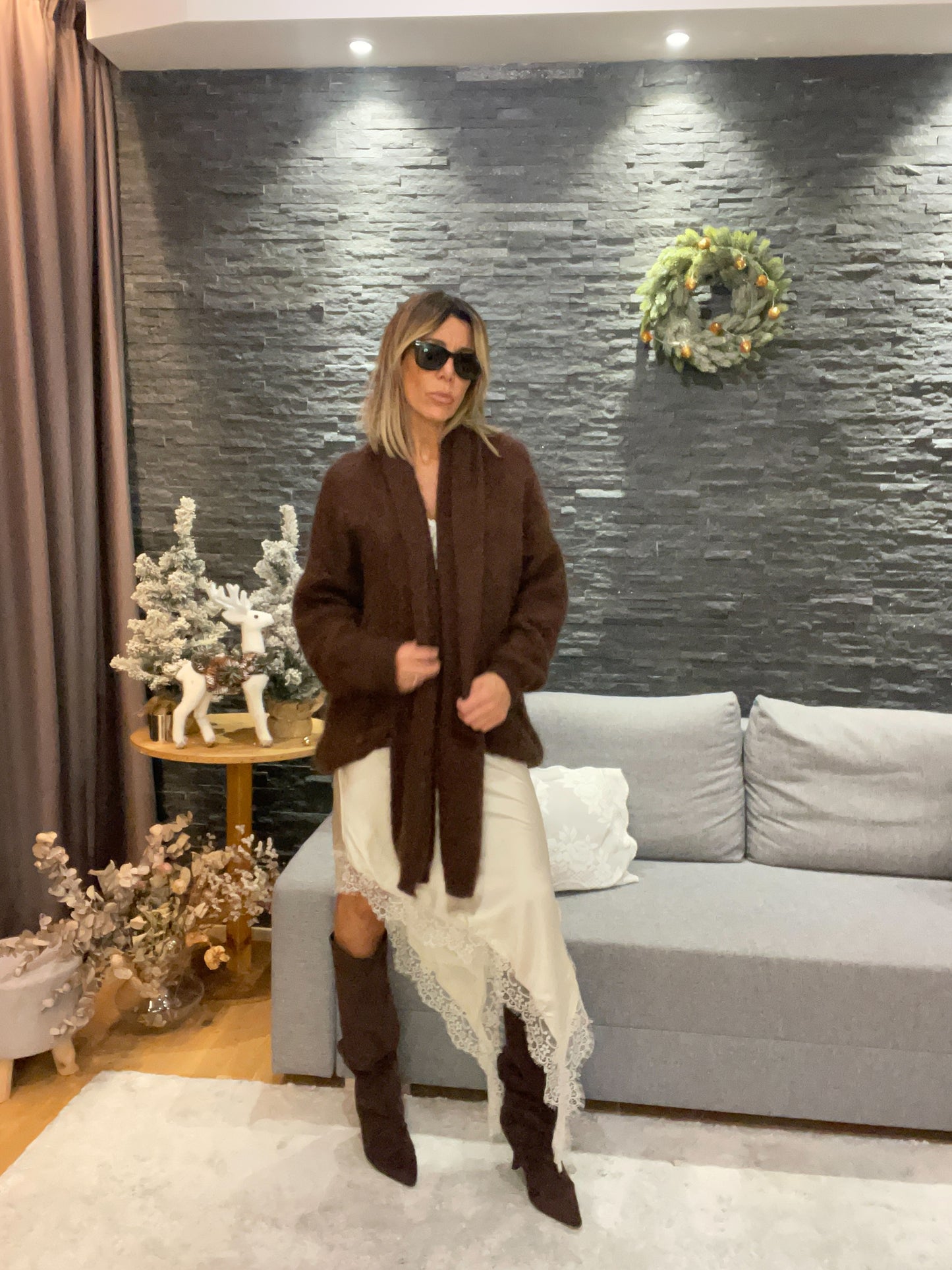 Gonna panna dettaglio pizzo