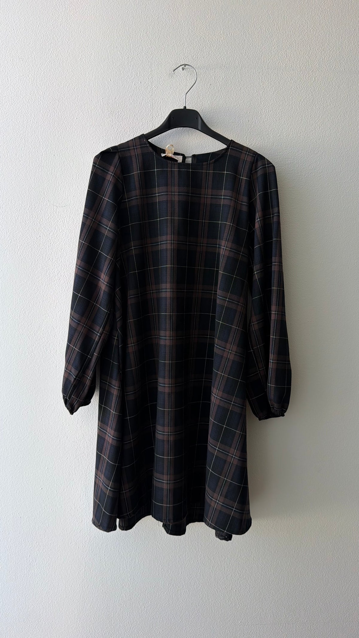Abito tartan blu scuro marrone
