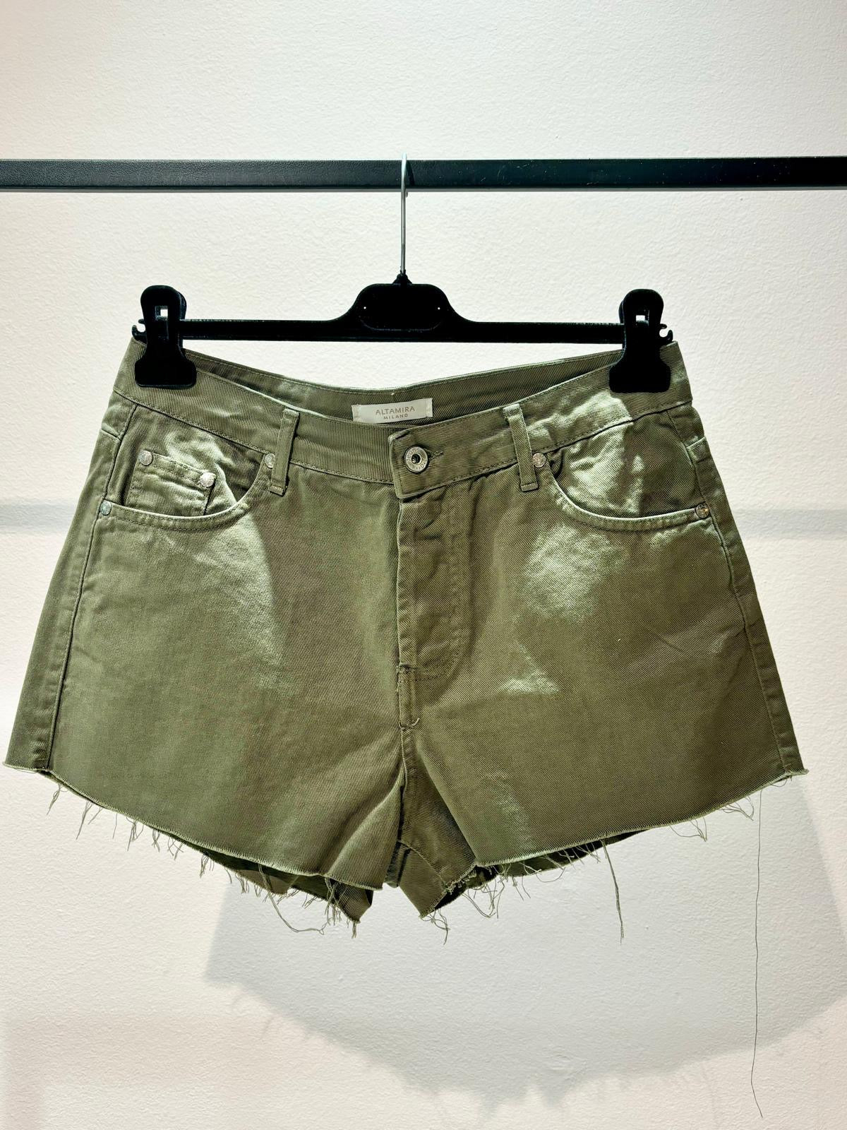 Petra Shorts