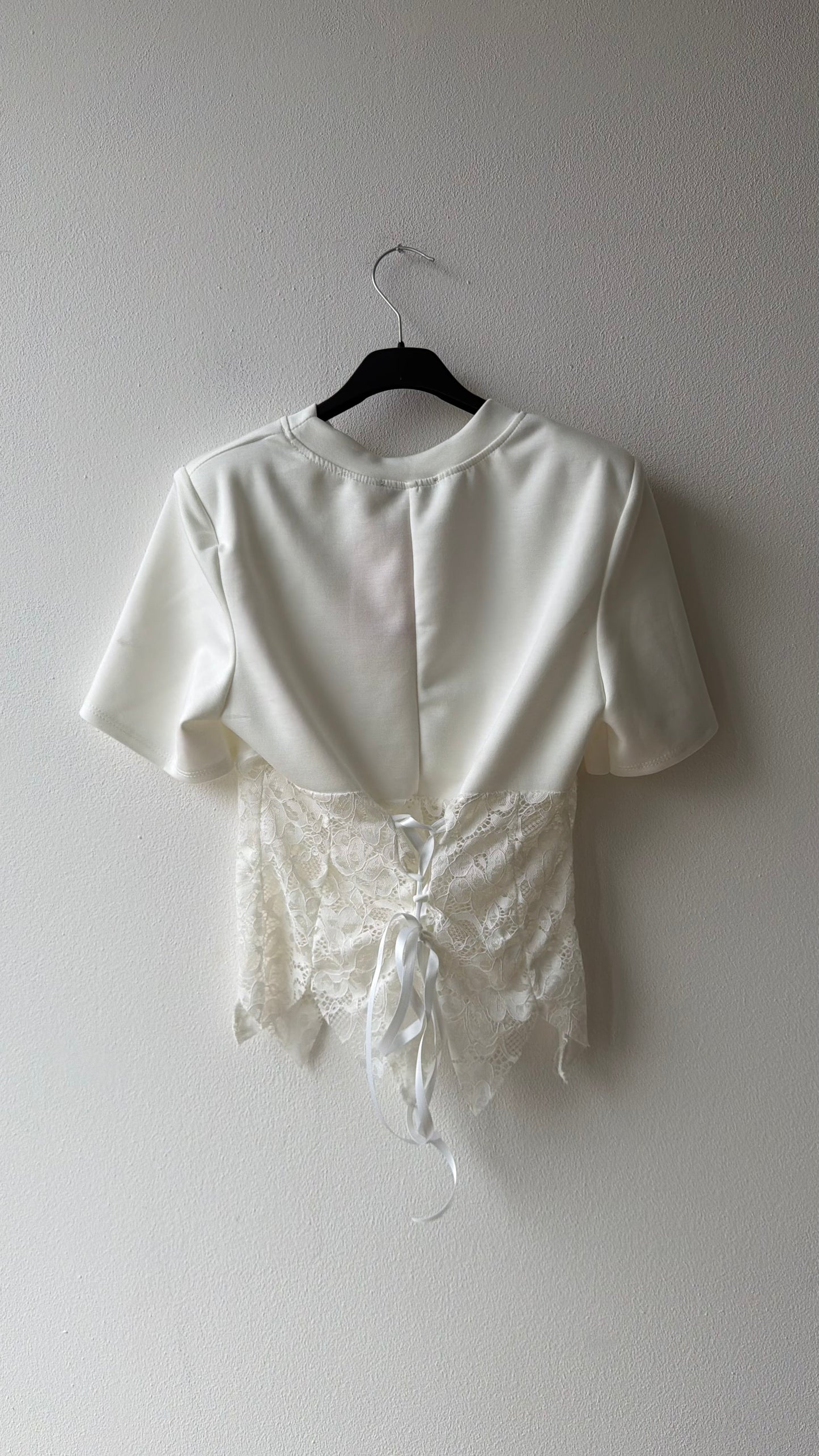 T-shirt corsetto
