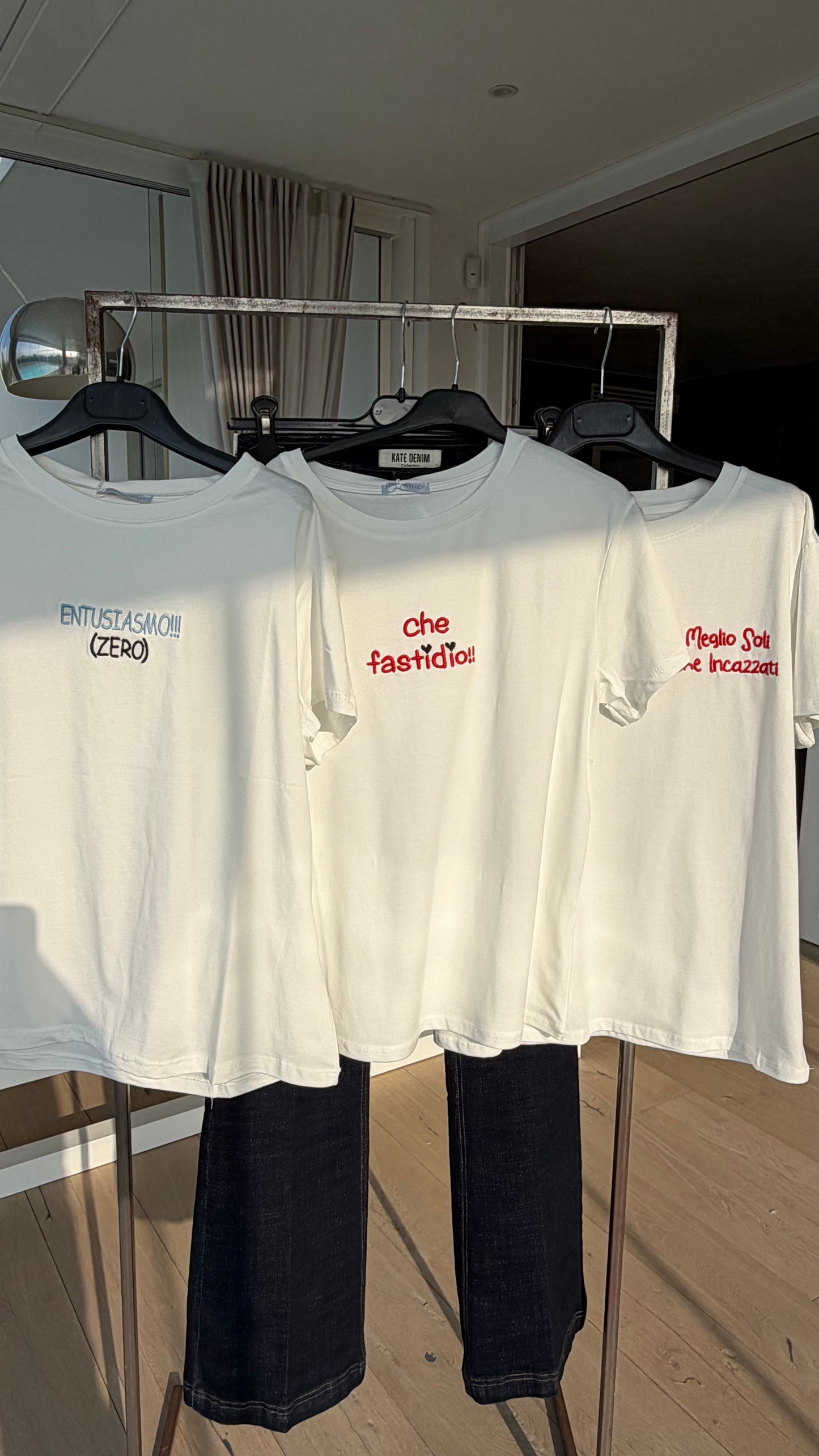 T-shirt scritte