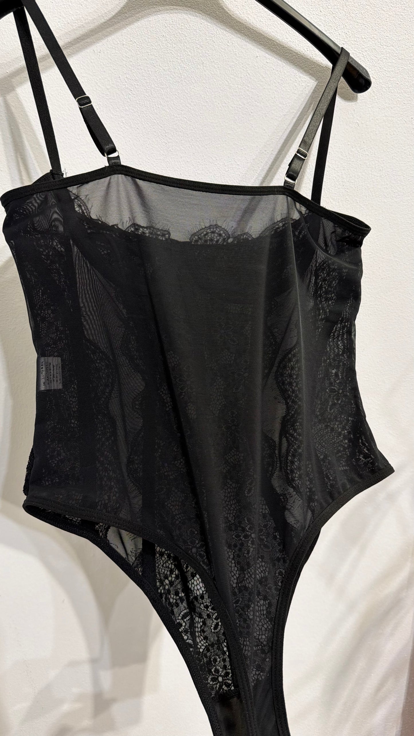 Body pizzo ferretto