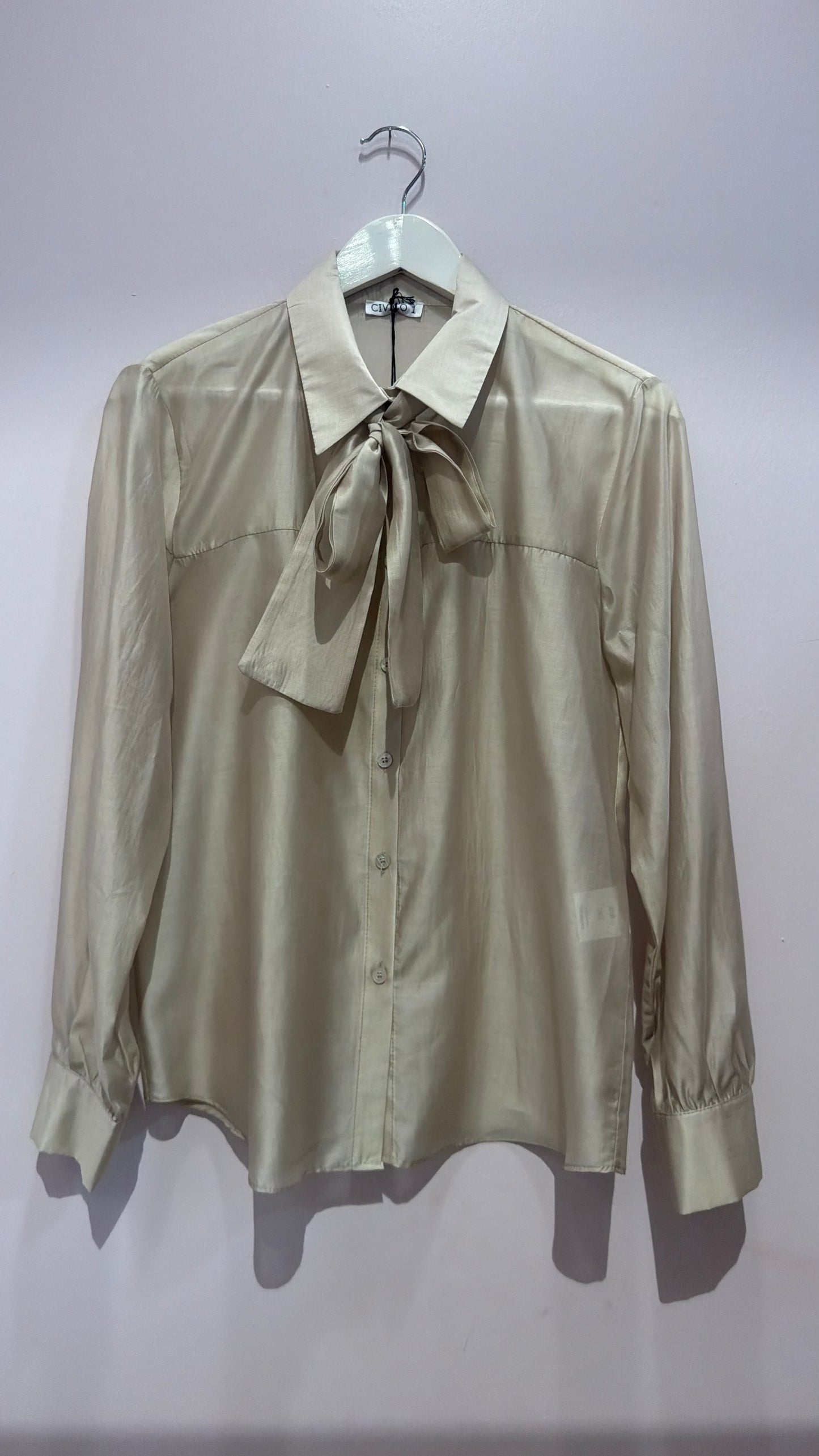 Camicia fiocco nude
