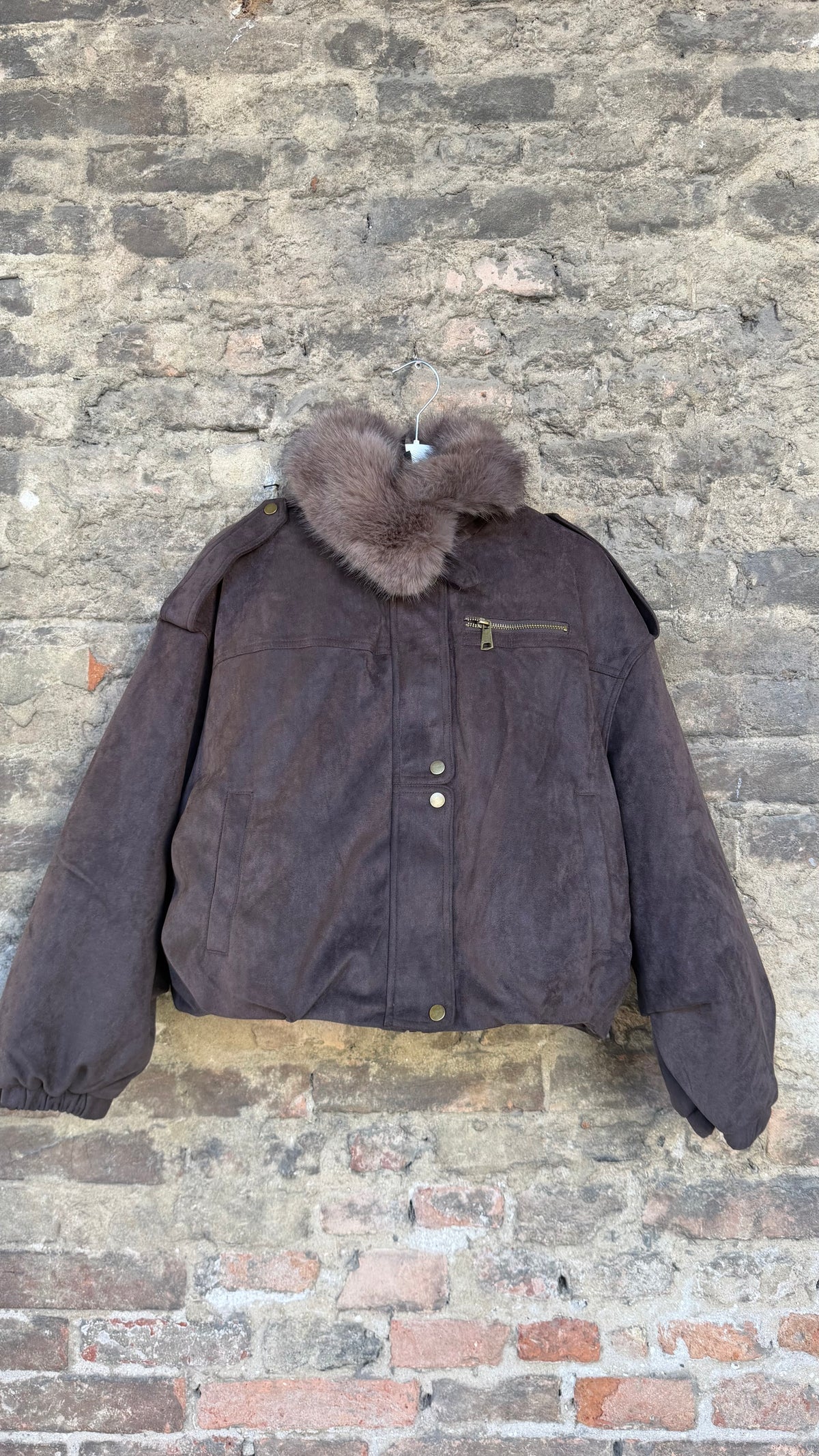 Bomber ecocamoscio pelo collo