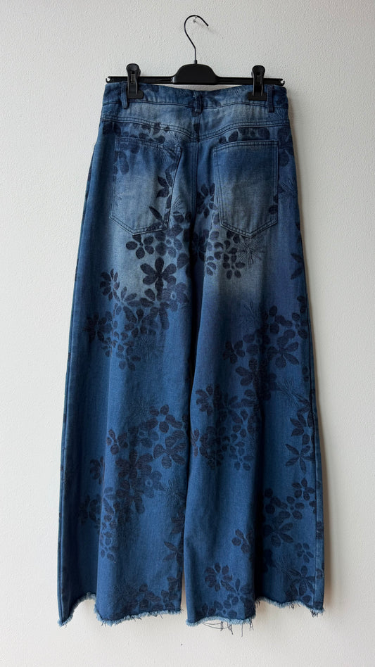 Jeans velvet flower