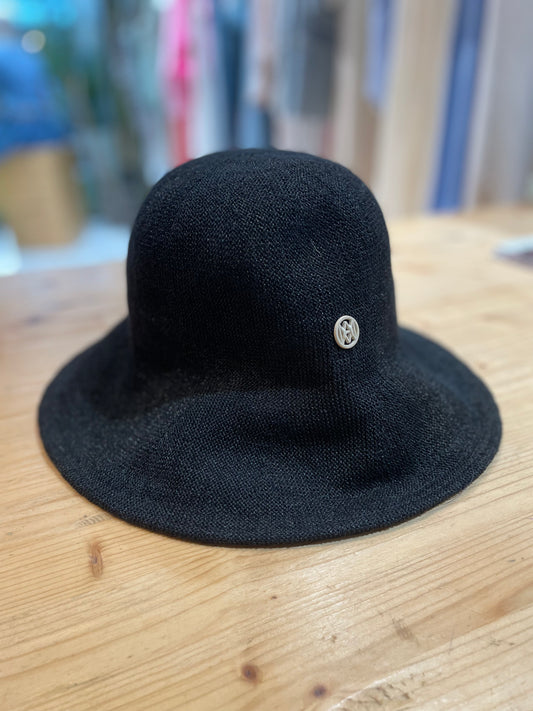 Cappello cloche