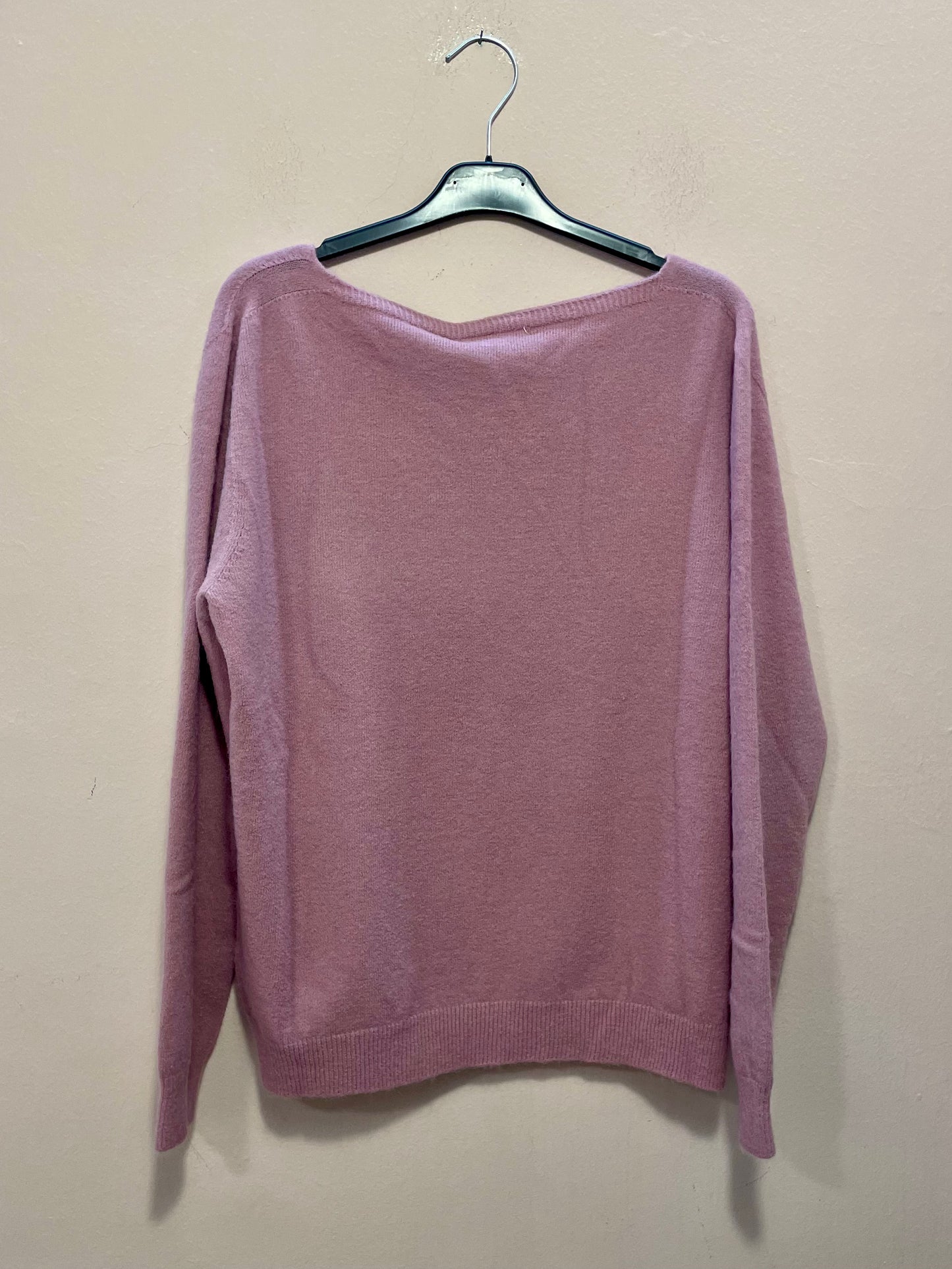 Maglia scollo V Lokita Milano