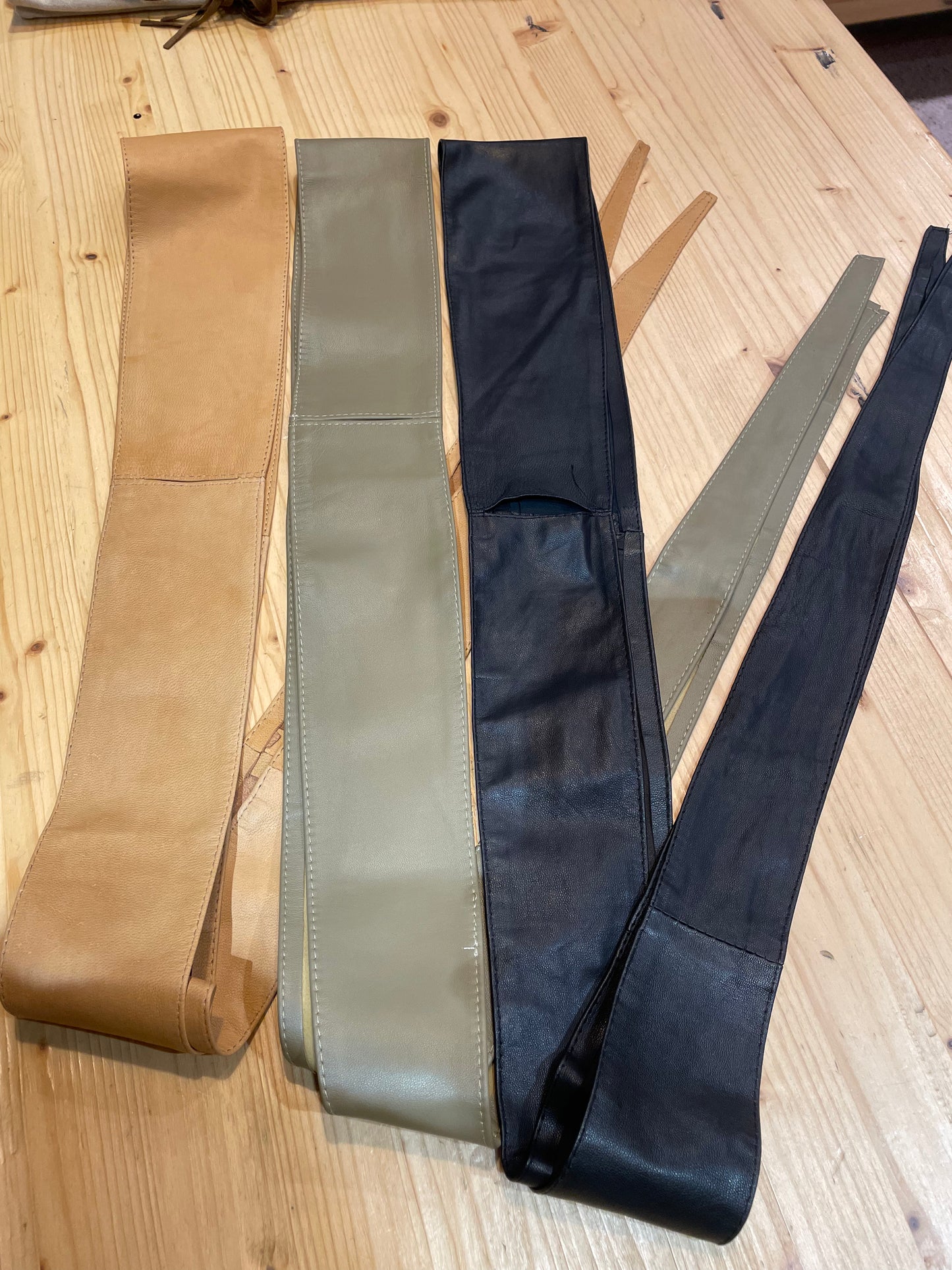 Cinture morbide pelle