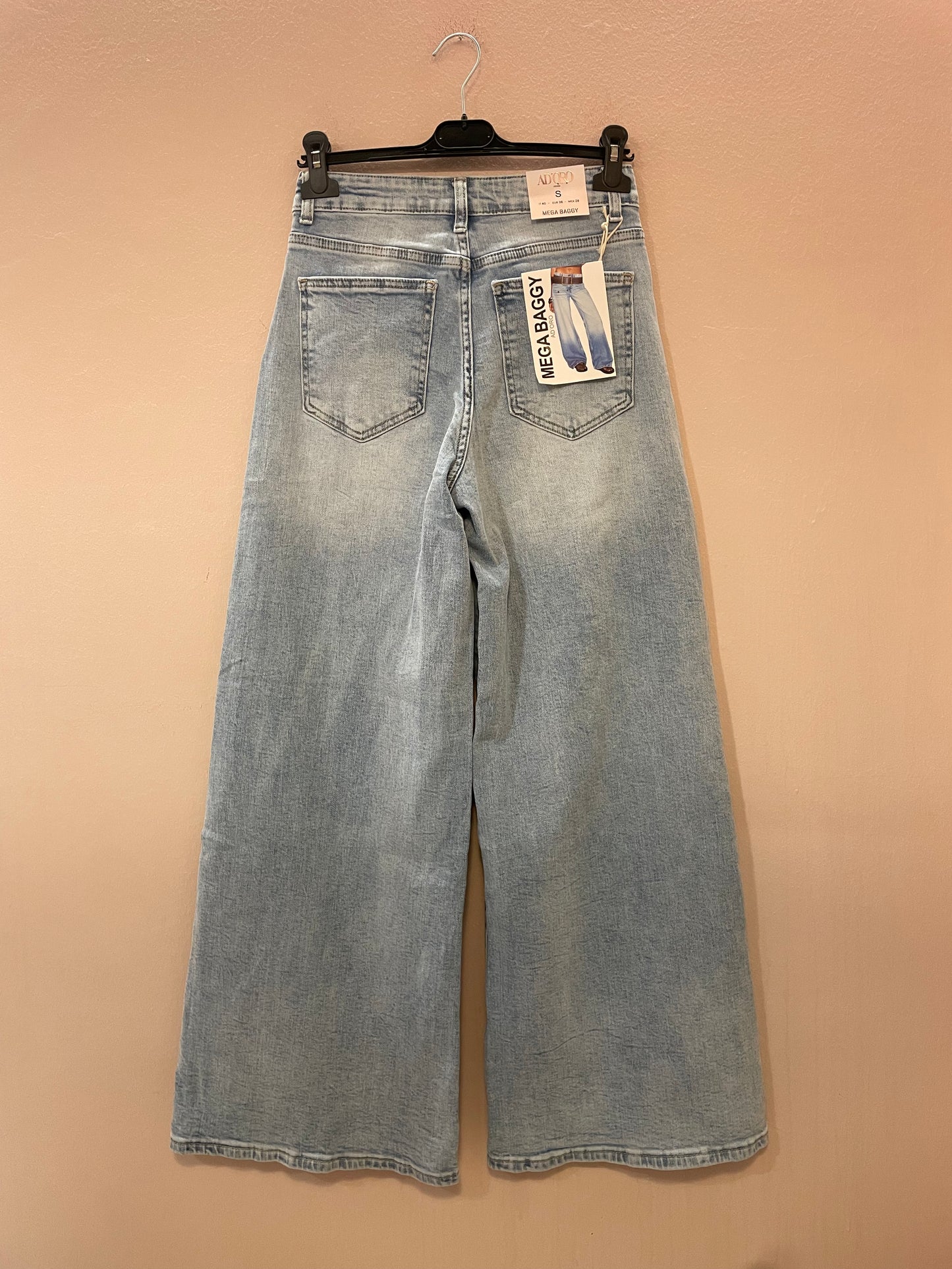 Jeans baggy lavaggio chiaro