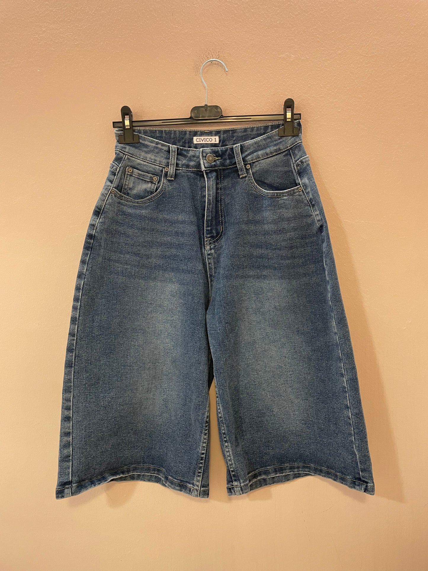 Bermuda Jeans