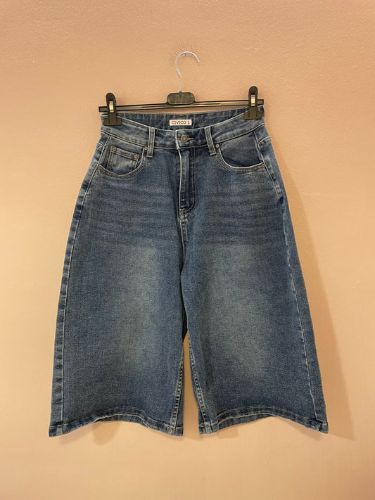 Bermuda Jeans