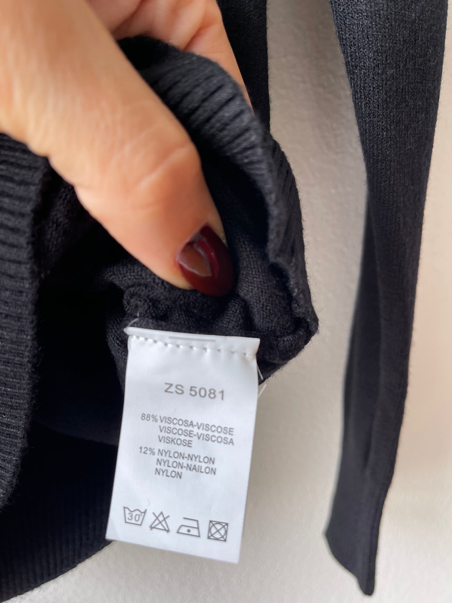 Maglia basic girocollo