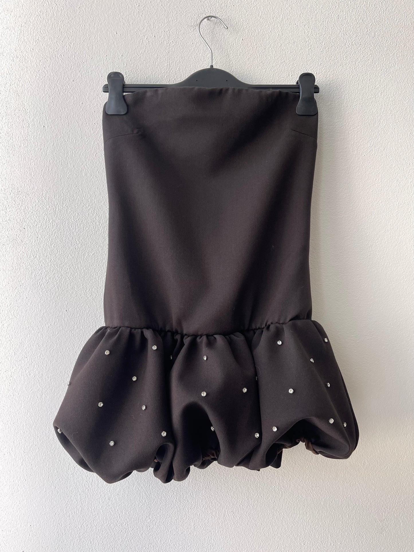 Abito marrone gonna balloon