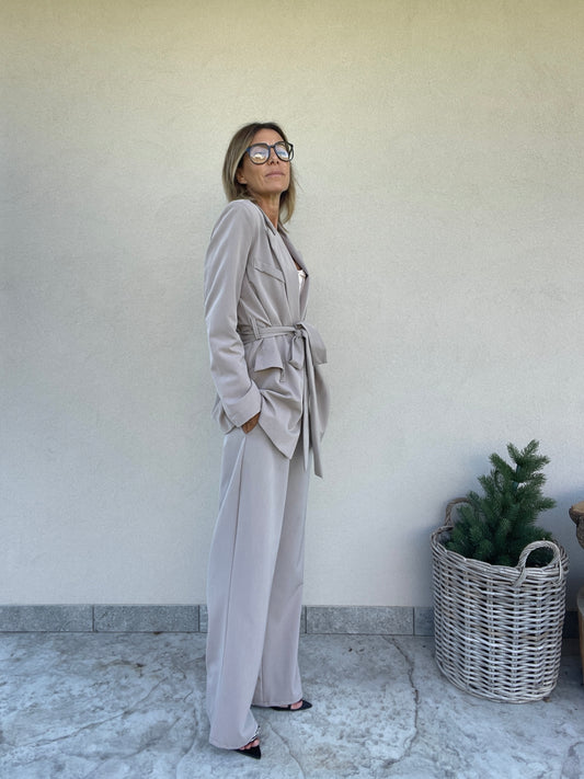 Tailleur tortora