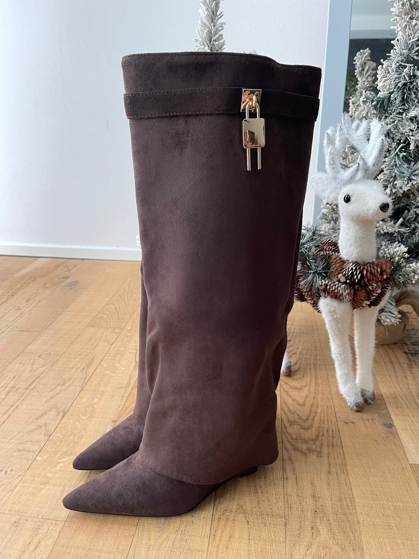 Stivale gyven scamosciato brown