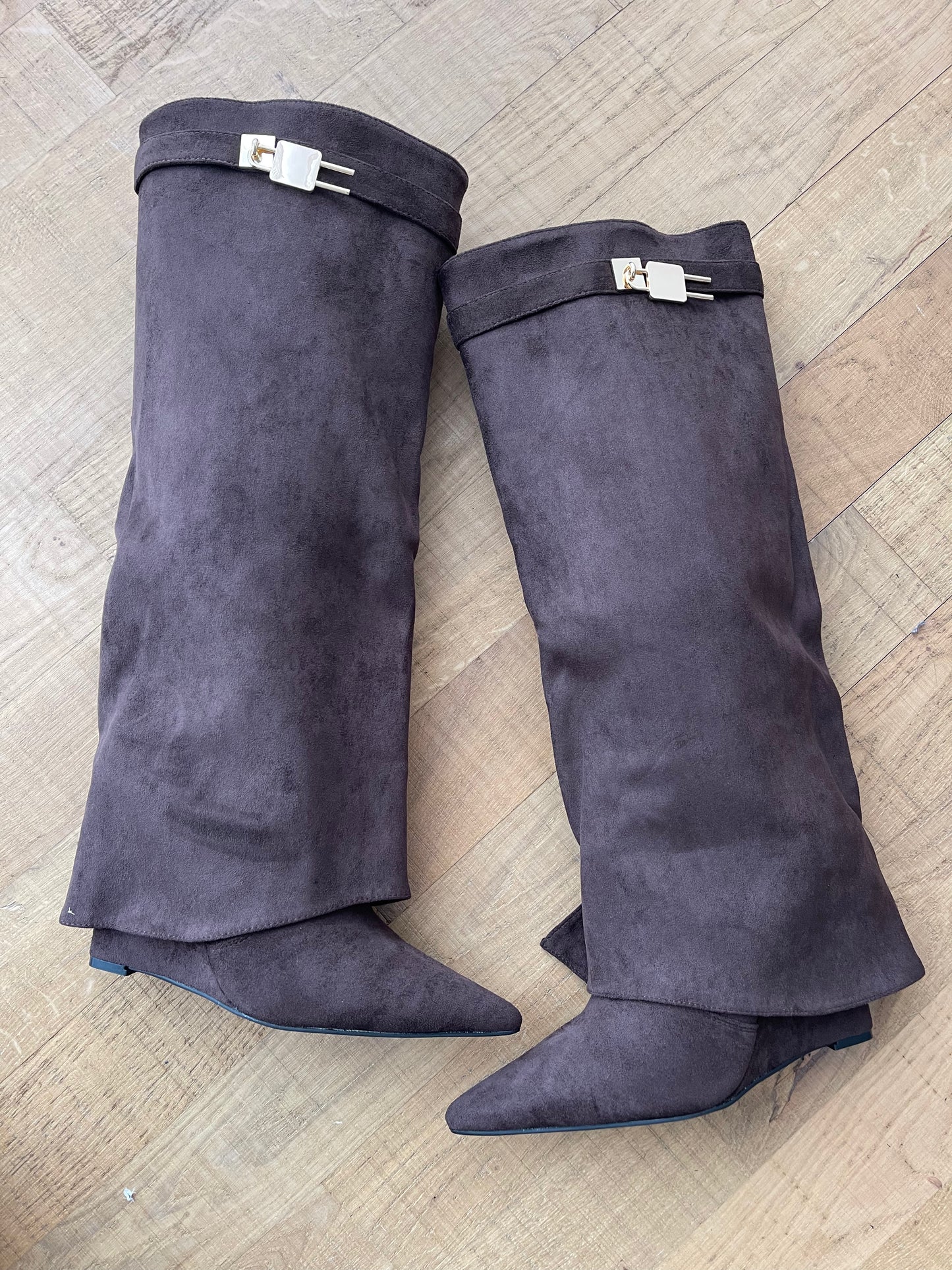 Stivale gyven scamosciato brown