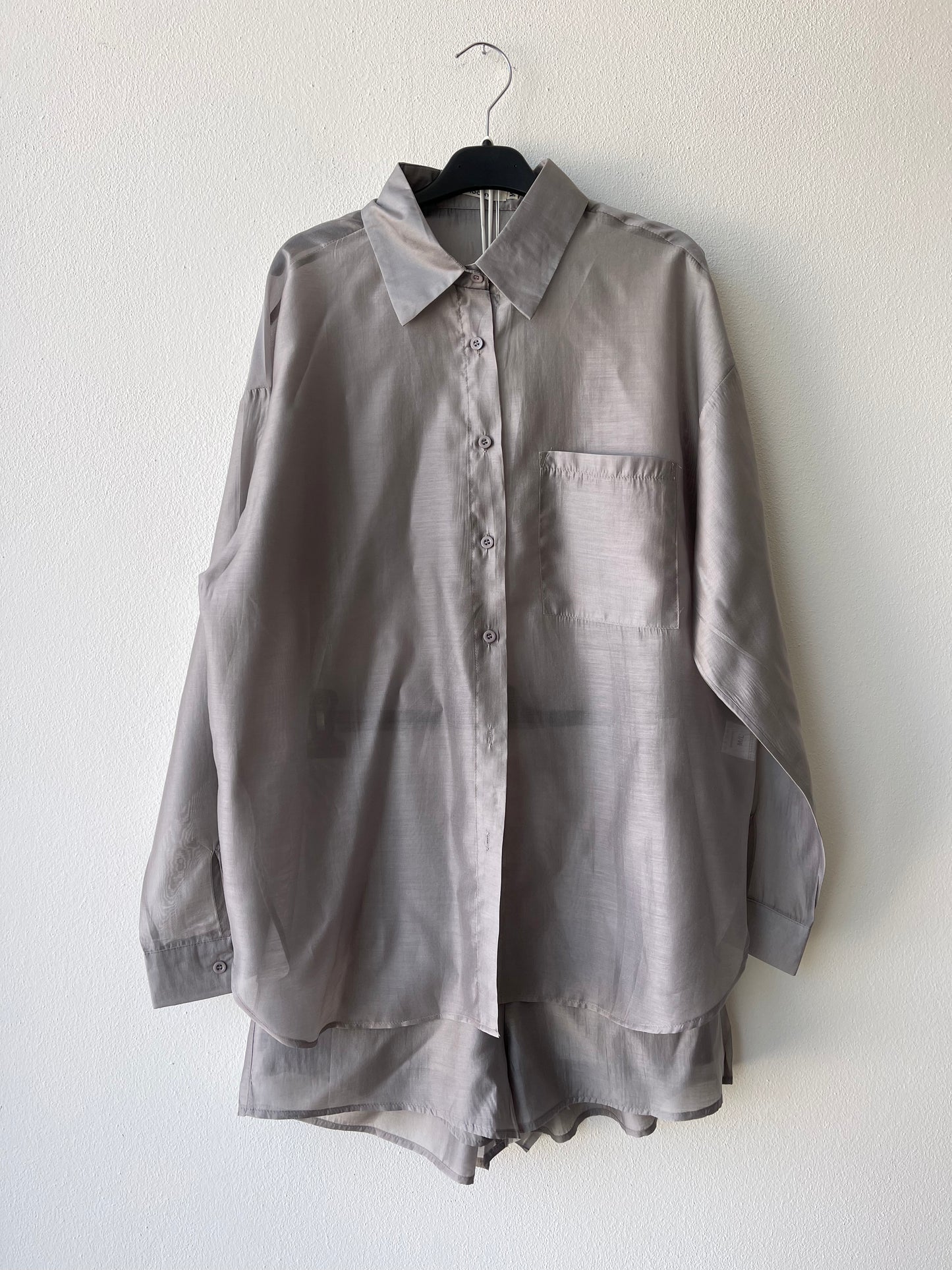 Completo shorts grigio