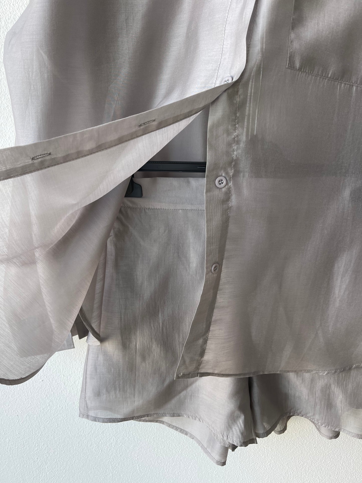 Completo shorts grigio